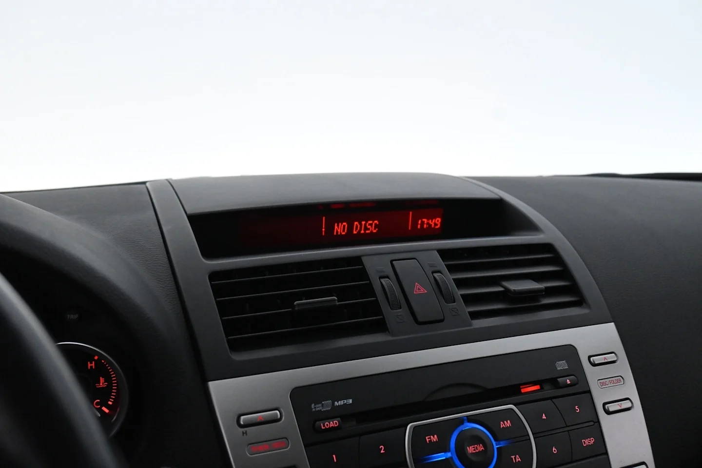 Car Image - 2fDMDo0DqeUfq2lViGBzrX