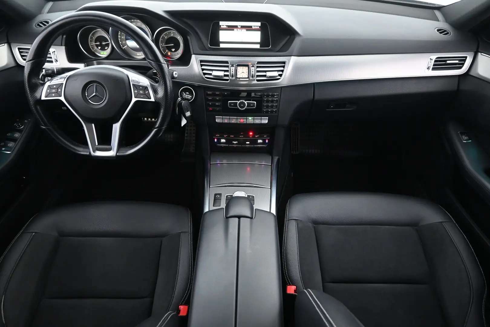 Car Image - 7f5pCwF9uInhlxrvSJ9yFF