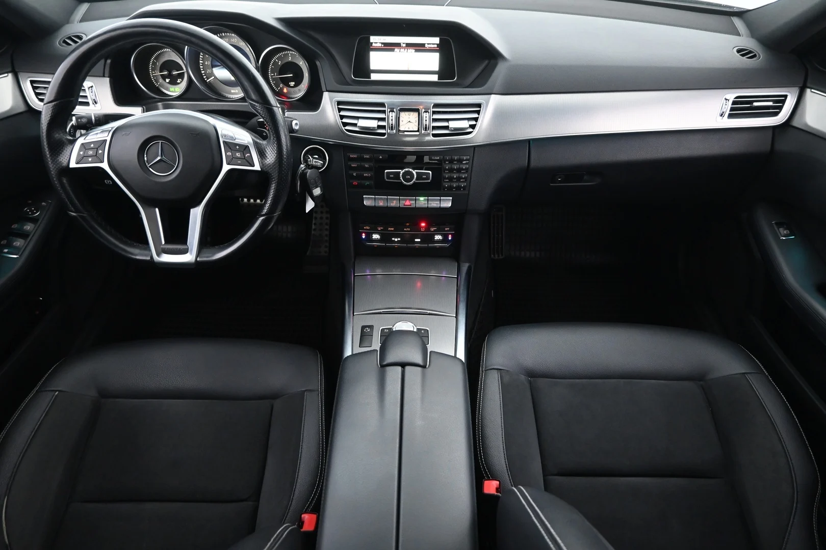 Car Image - 7f5pCwF9uInhlxrvSJ9yFF