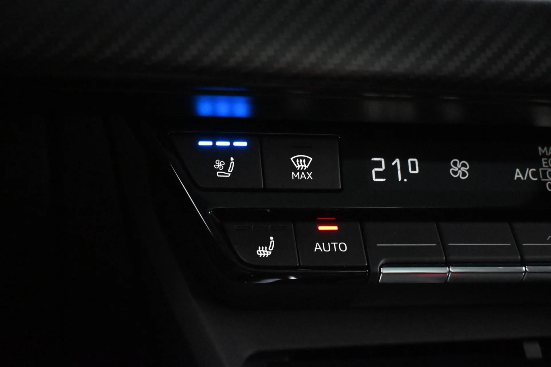 Car Image - 4V9kVD9WDJFxYKuE6YIqpA