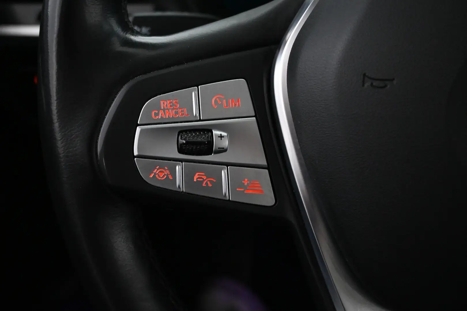 Car Image - 2iccS3umoiw7geDKVkFDN