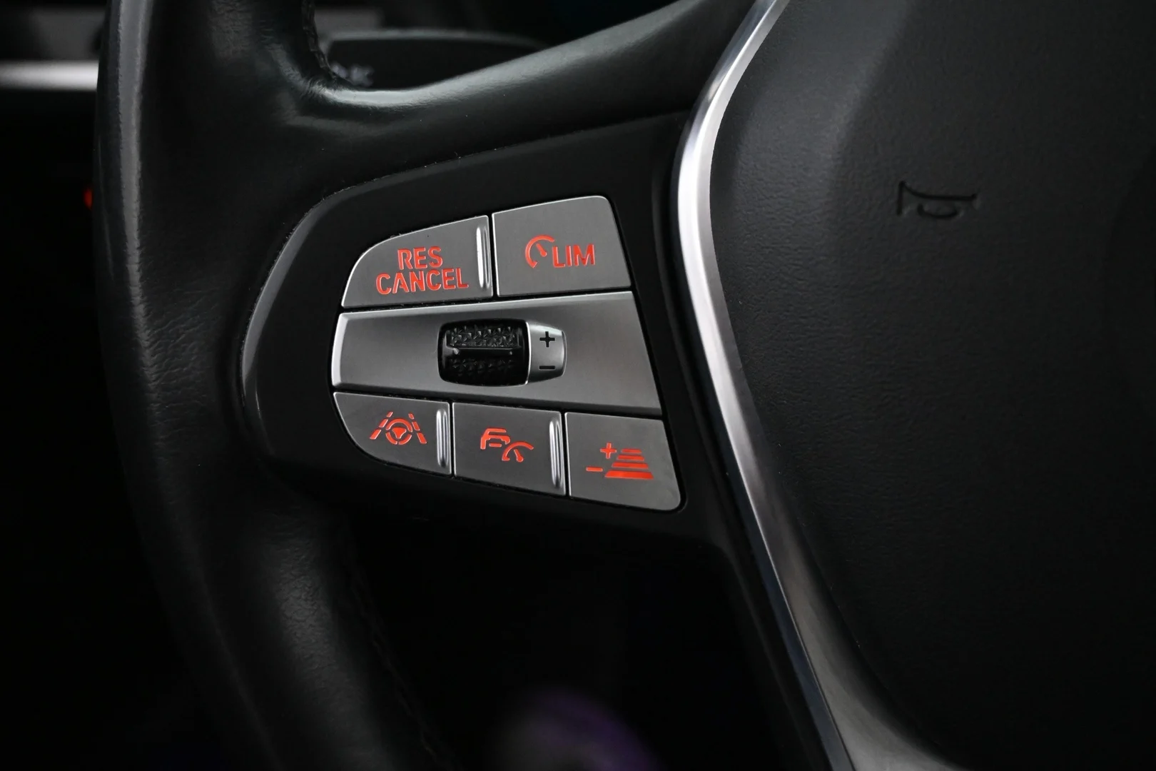 Car Image - 2iccS3umoiw7geDKVkFDN