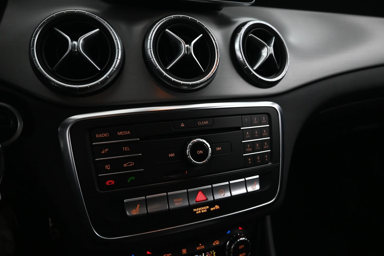Car Image - 3LCttD3ZPO6o3SpHbl9TIG