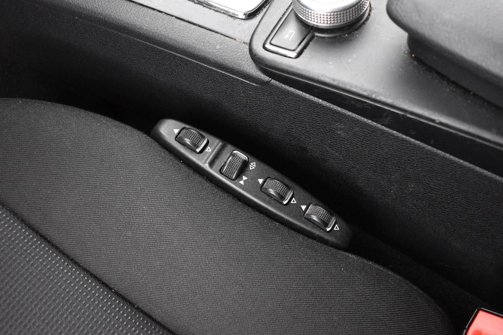 Car Image - 6IMAgMct1mv2Vaqr2ewJh7