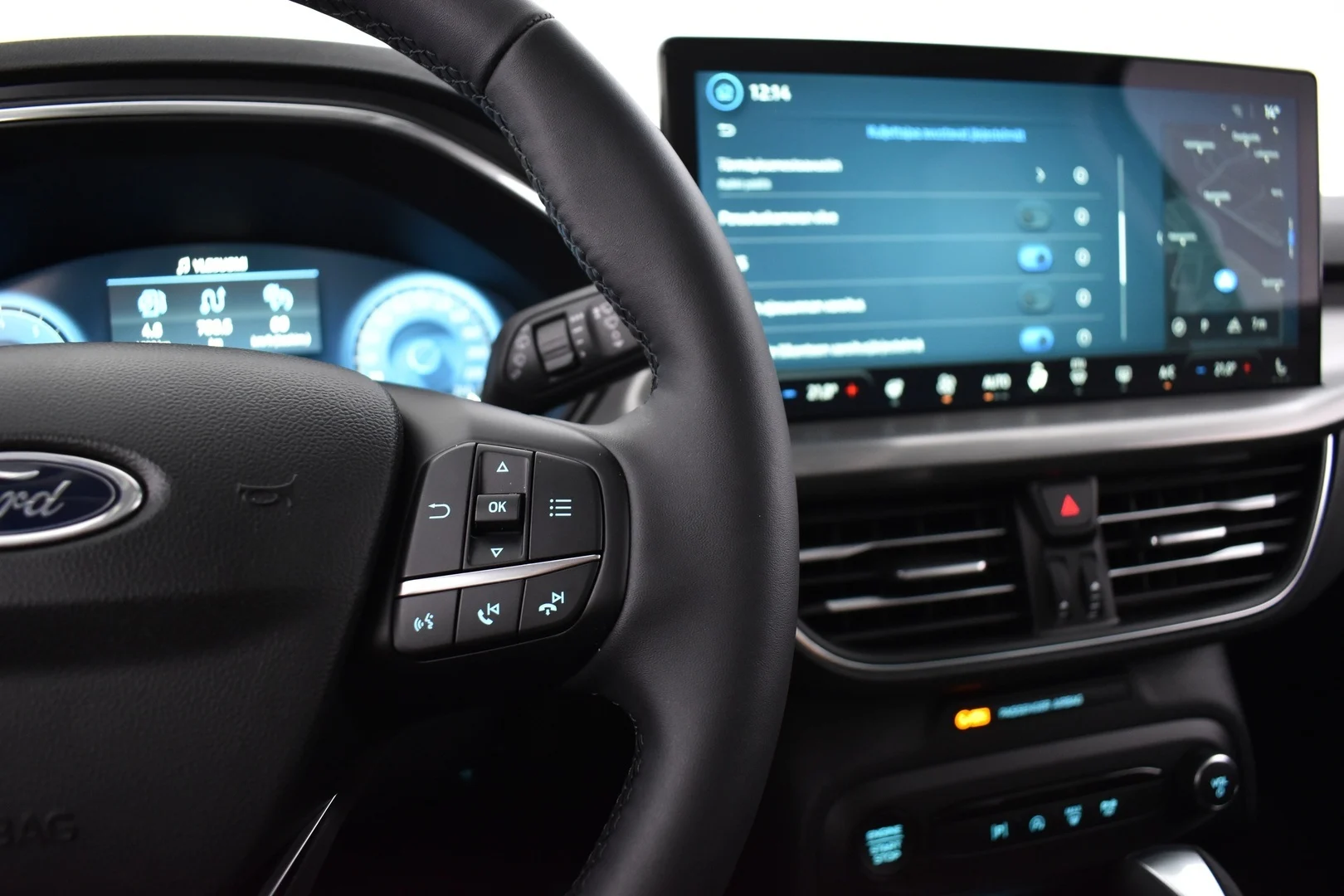 Car Image - 301KN6QTfE9FhkGF4NIpoF