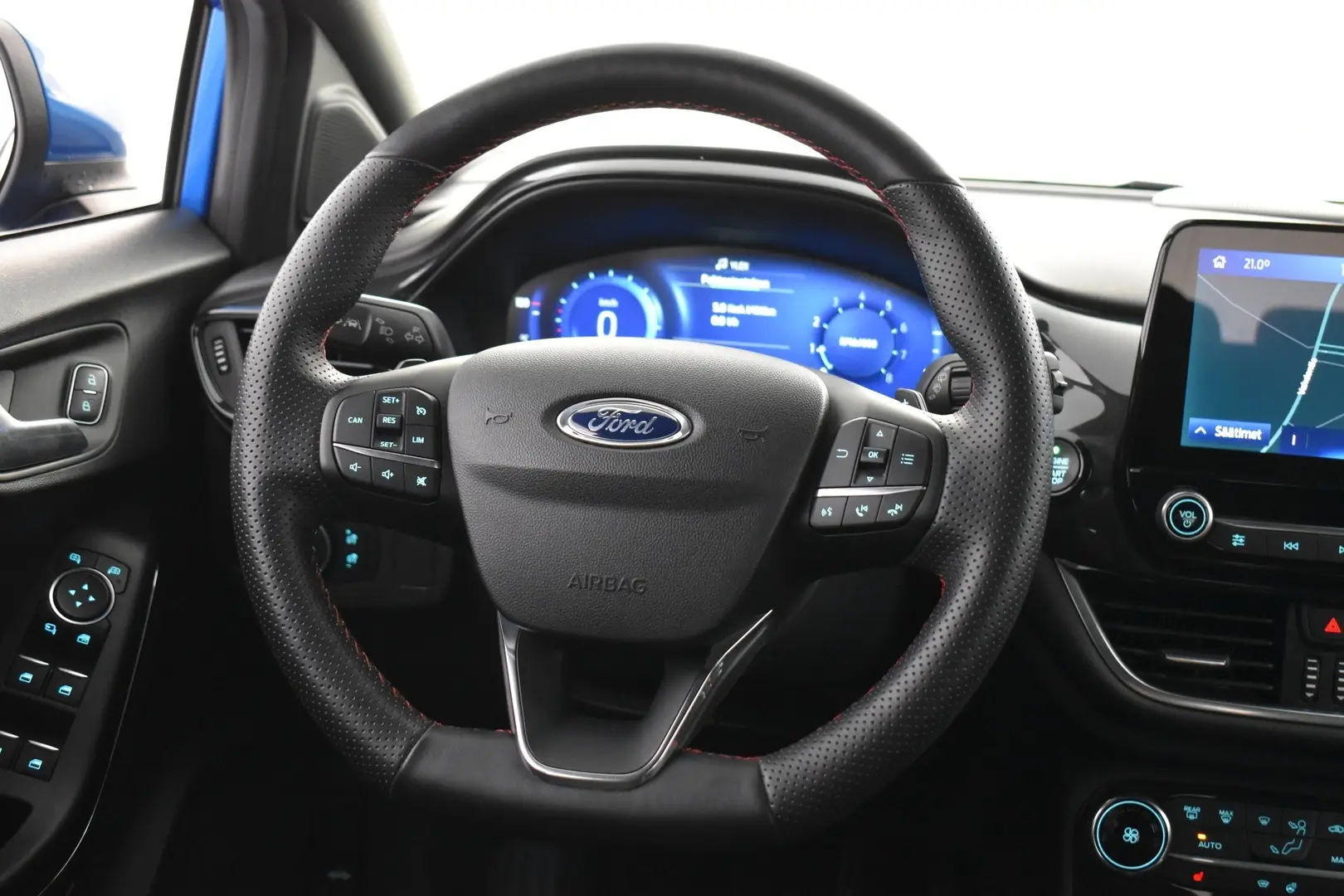 Car Image - ezs0Eua1xwmbHc881yPi6