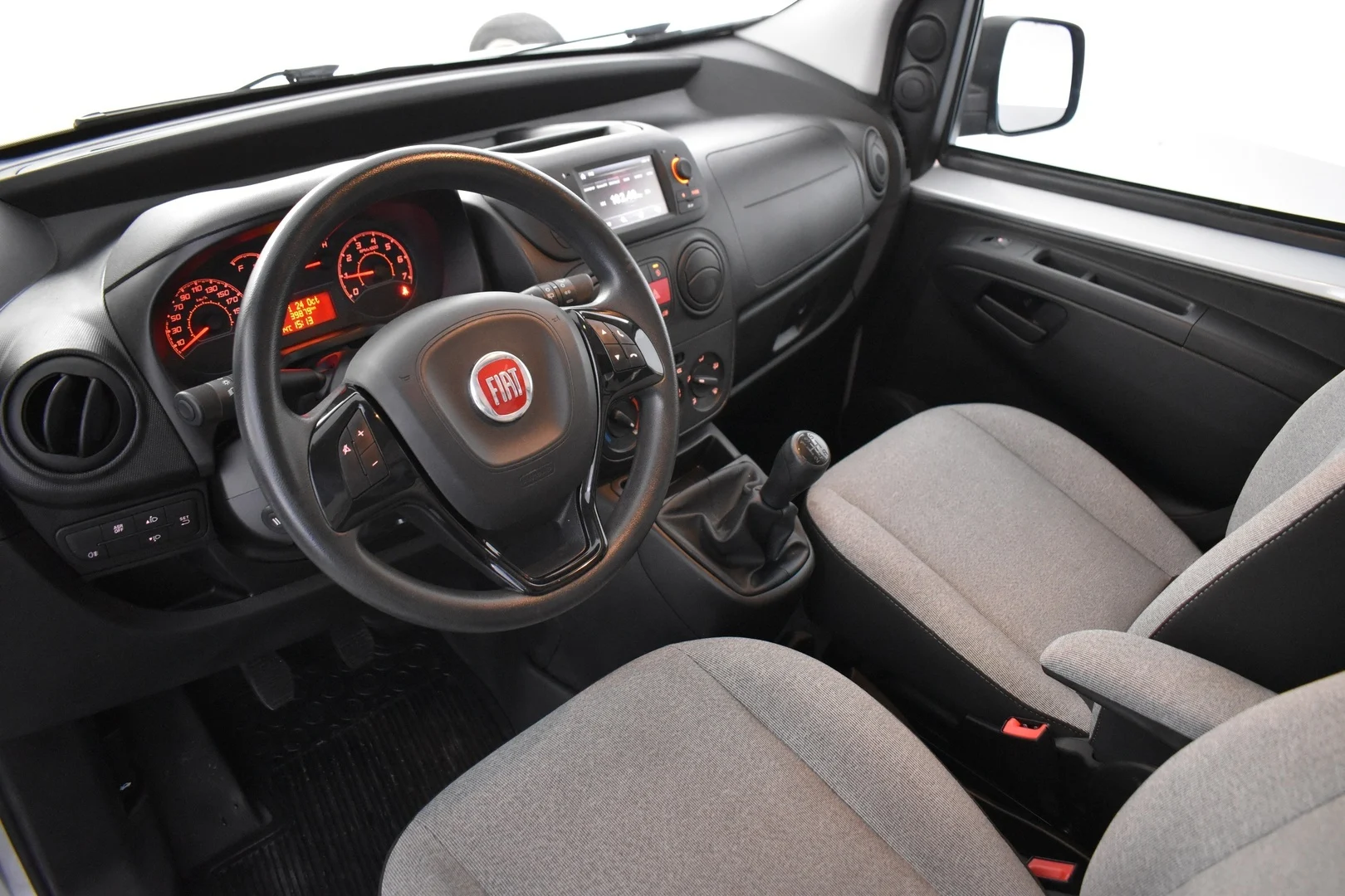 Car Image - 2xJPEavCjOPXiBxy7RZ3Db
