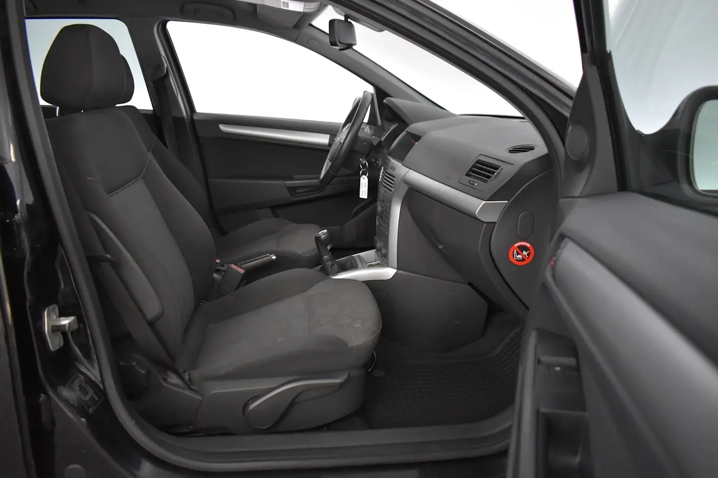 Car Image - 5NP02Rn6mF6lEVqAVJNLFV