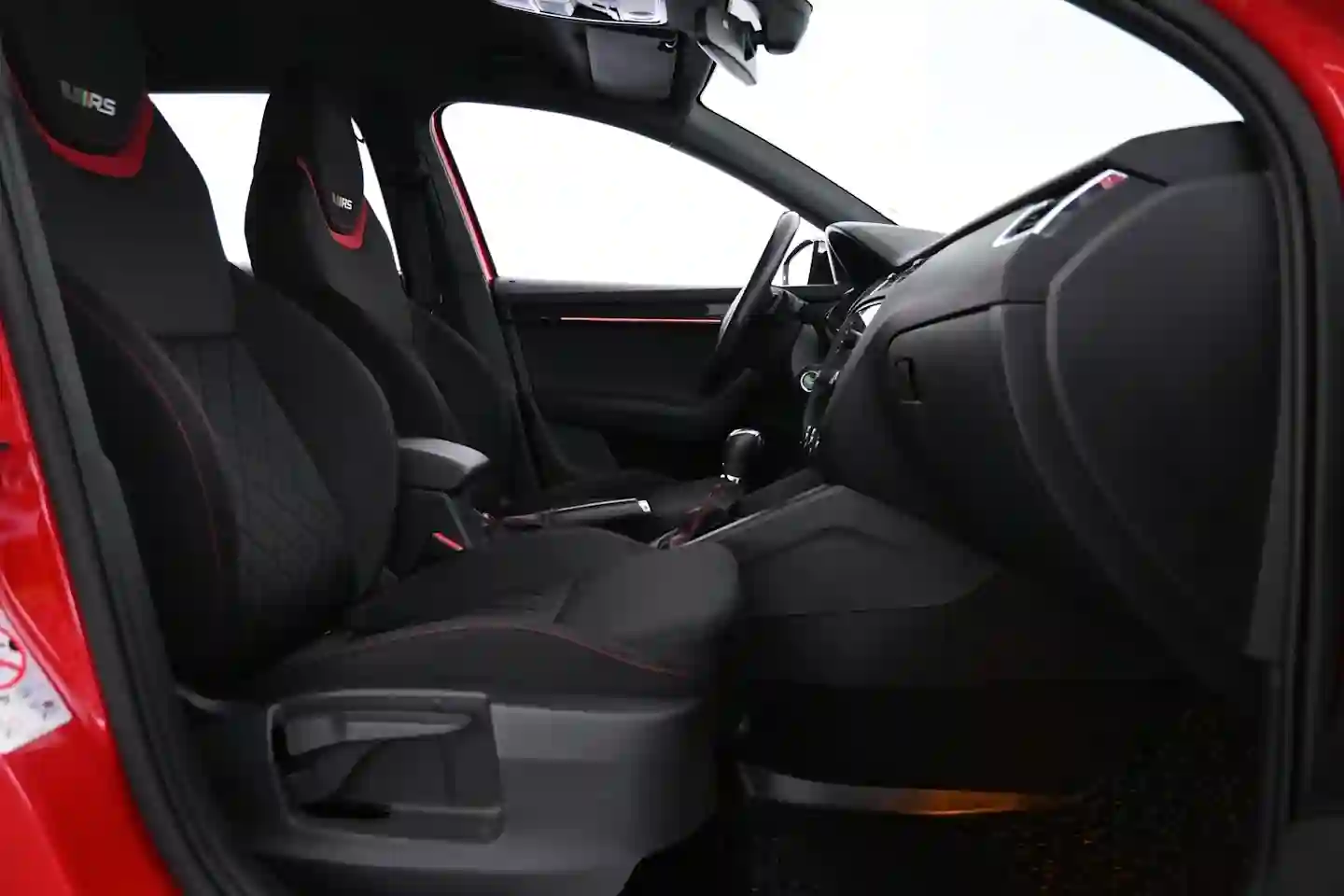 Car Image - 3xk3l3uA7wUvGRkWPh4uJK