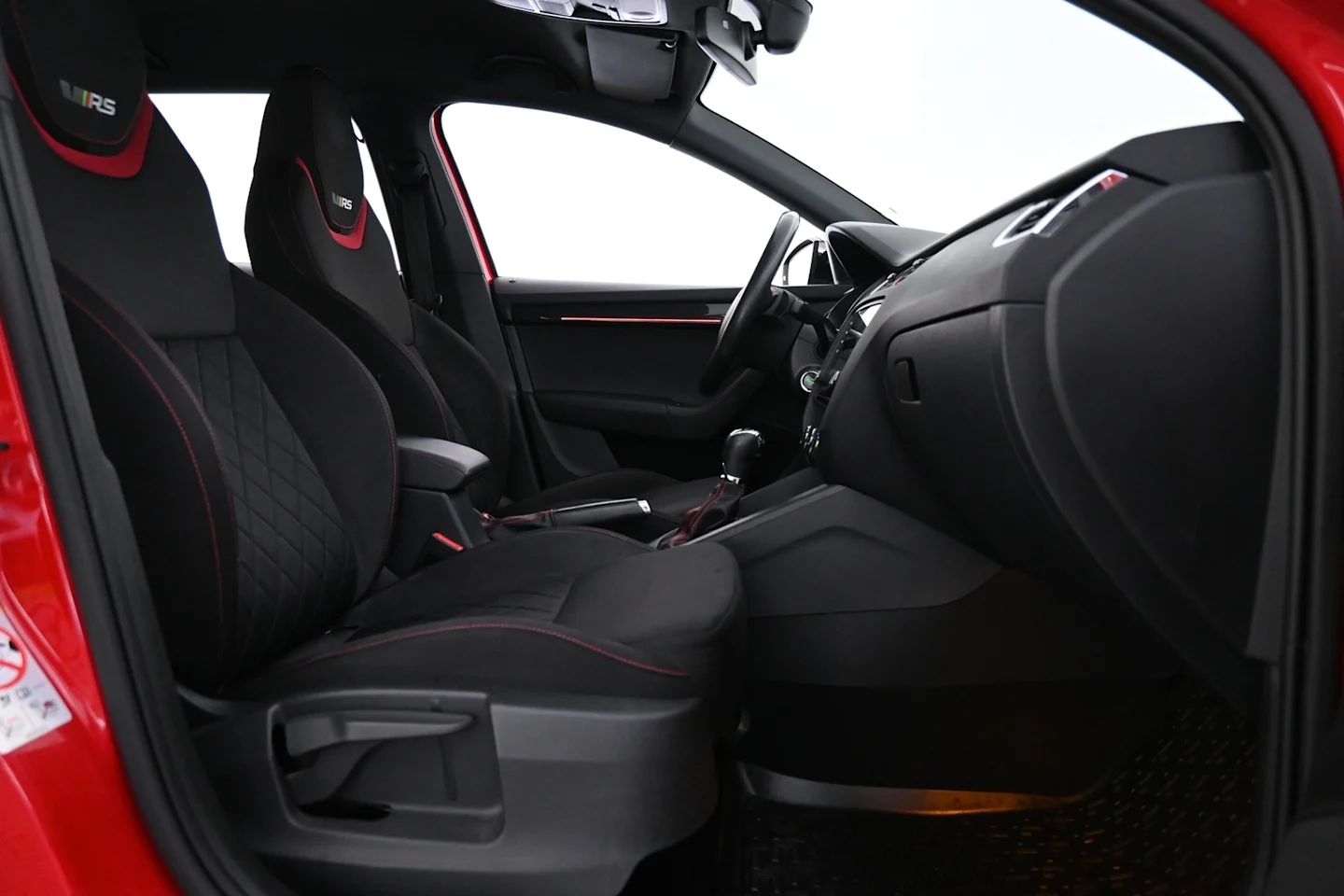 Car Image - 3xk3l3uA7wUvGRkWPh4uJK