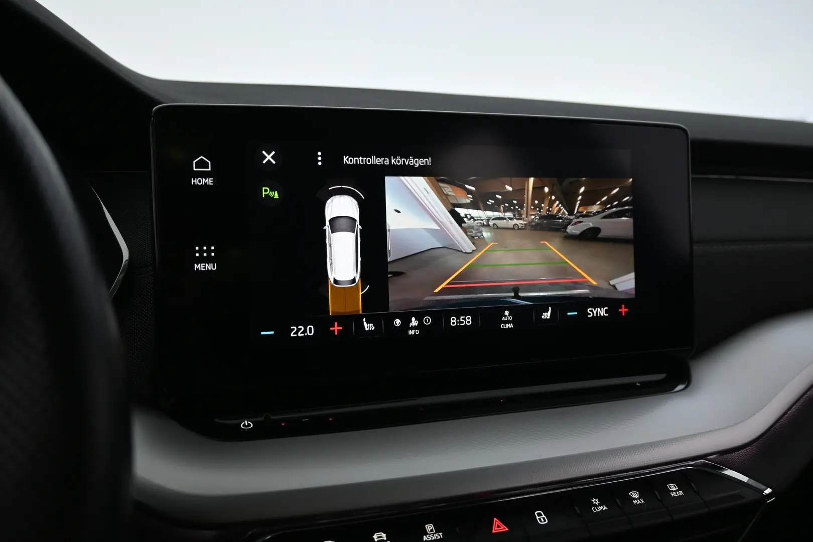 Car Image - 6CYiivnPxrrJjA8Qp4qq6s