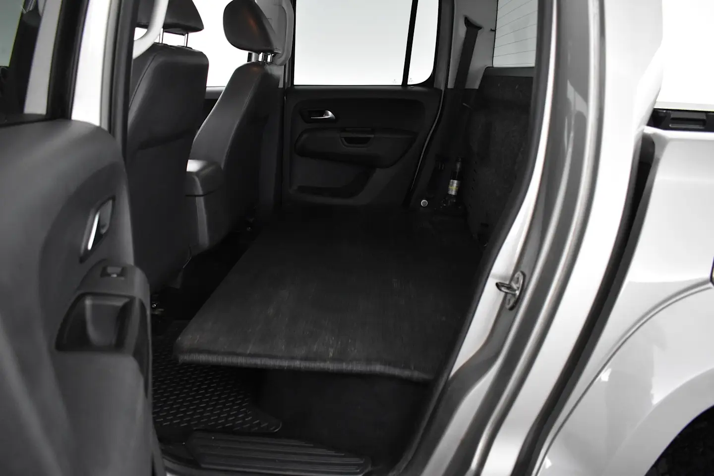 Car Image - 1h1WcGNwmrborkENWJstgp