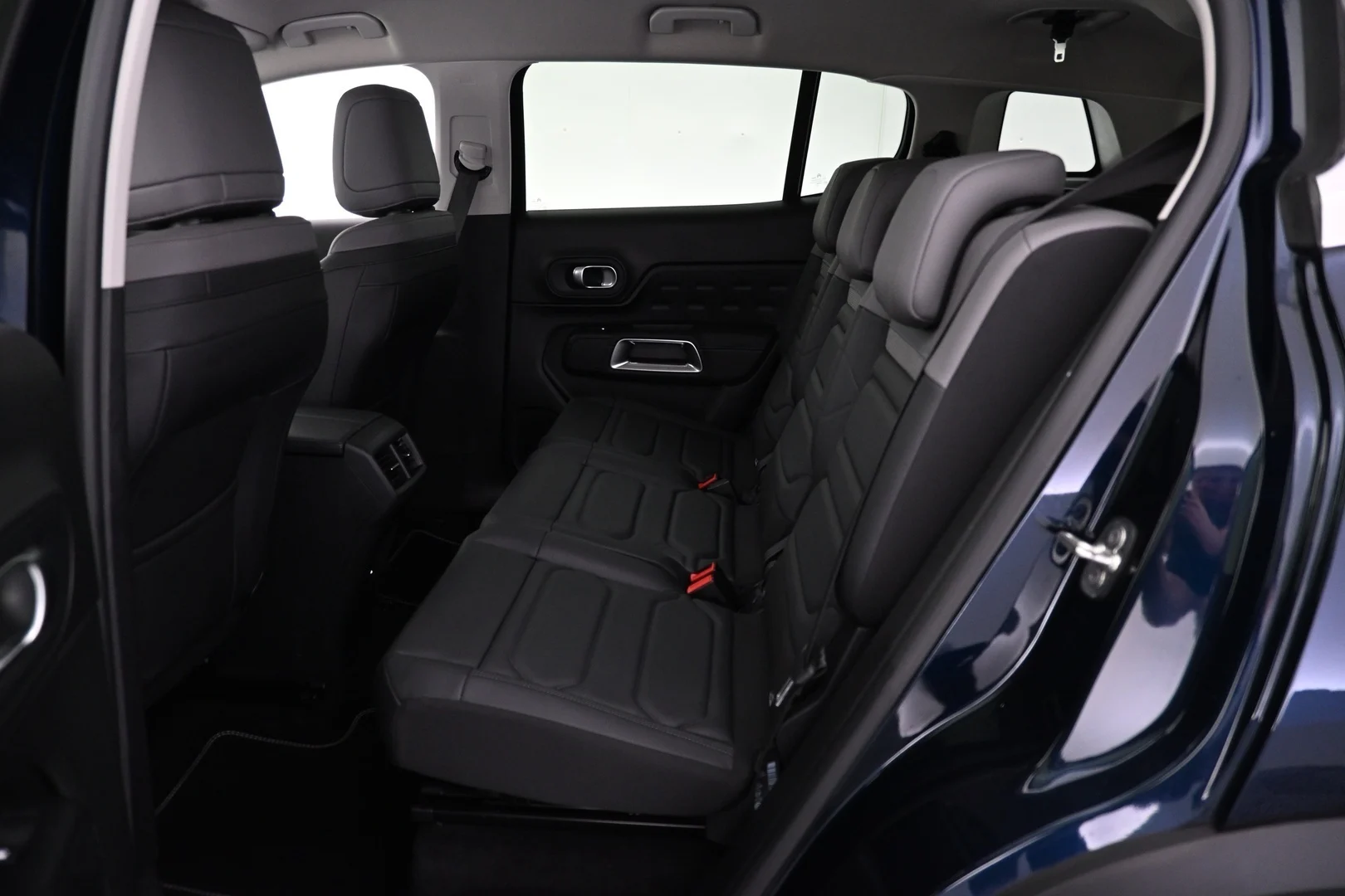 Car Image - 60DMMFqkjCxT53i5zFODy9