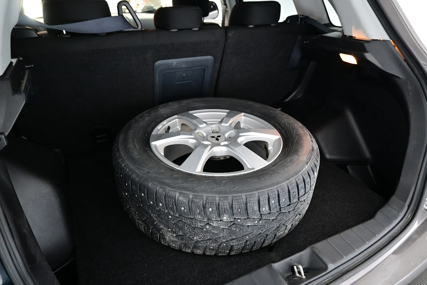 Car Image - 6vQM9PykTyJm3QMXMQooJk