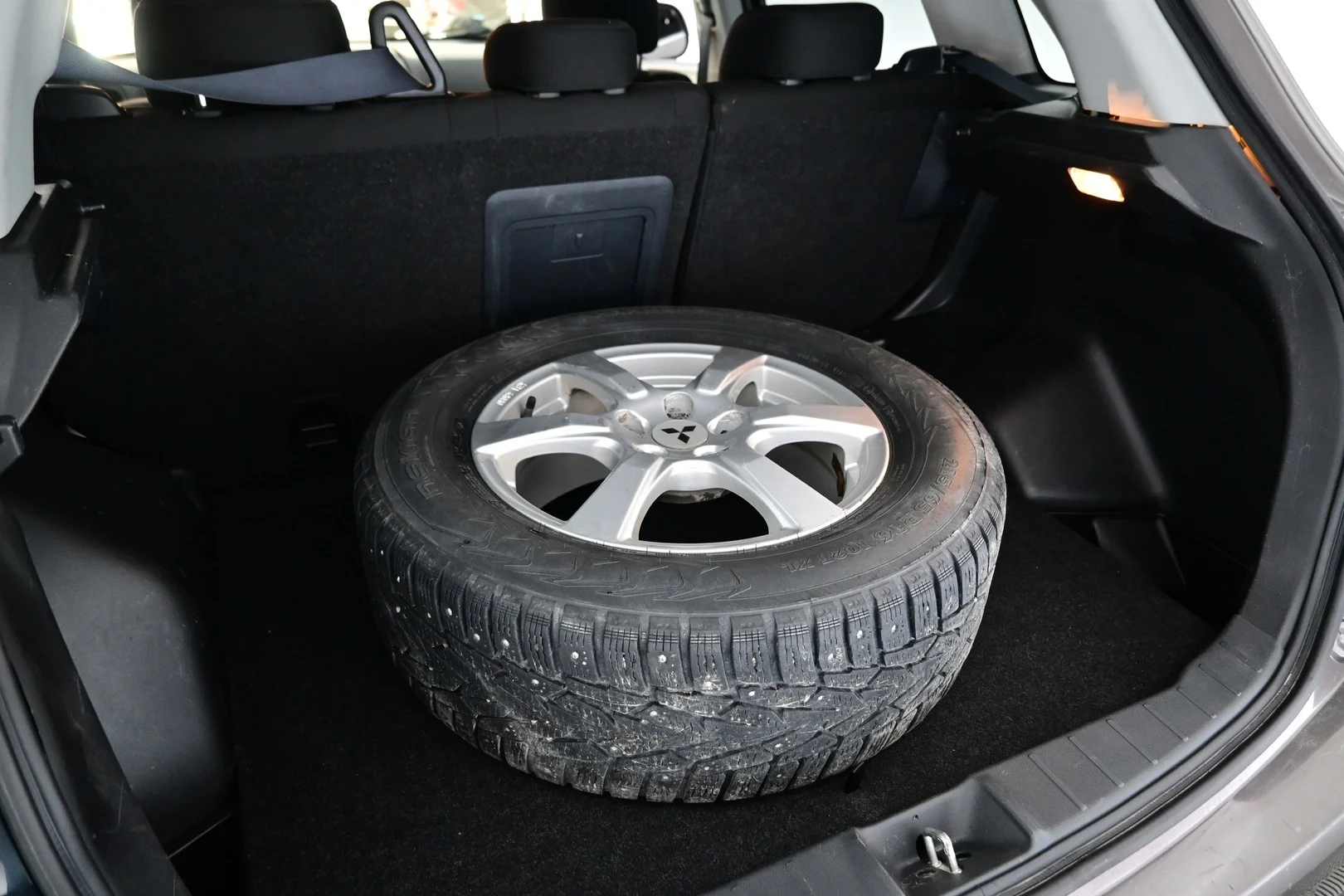 Car Image - 6vQM9PykTyJm3QMXMQooJk