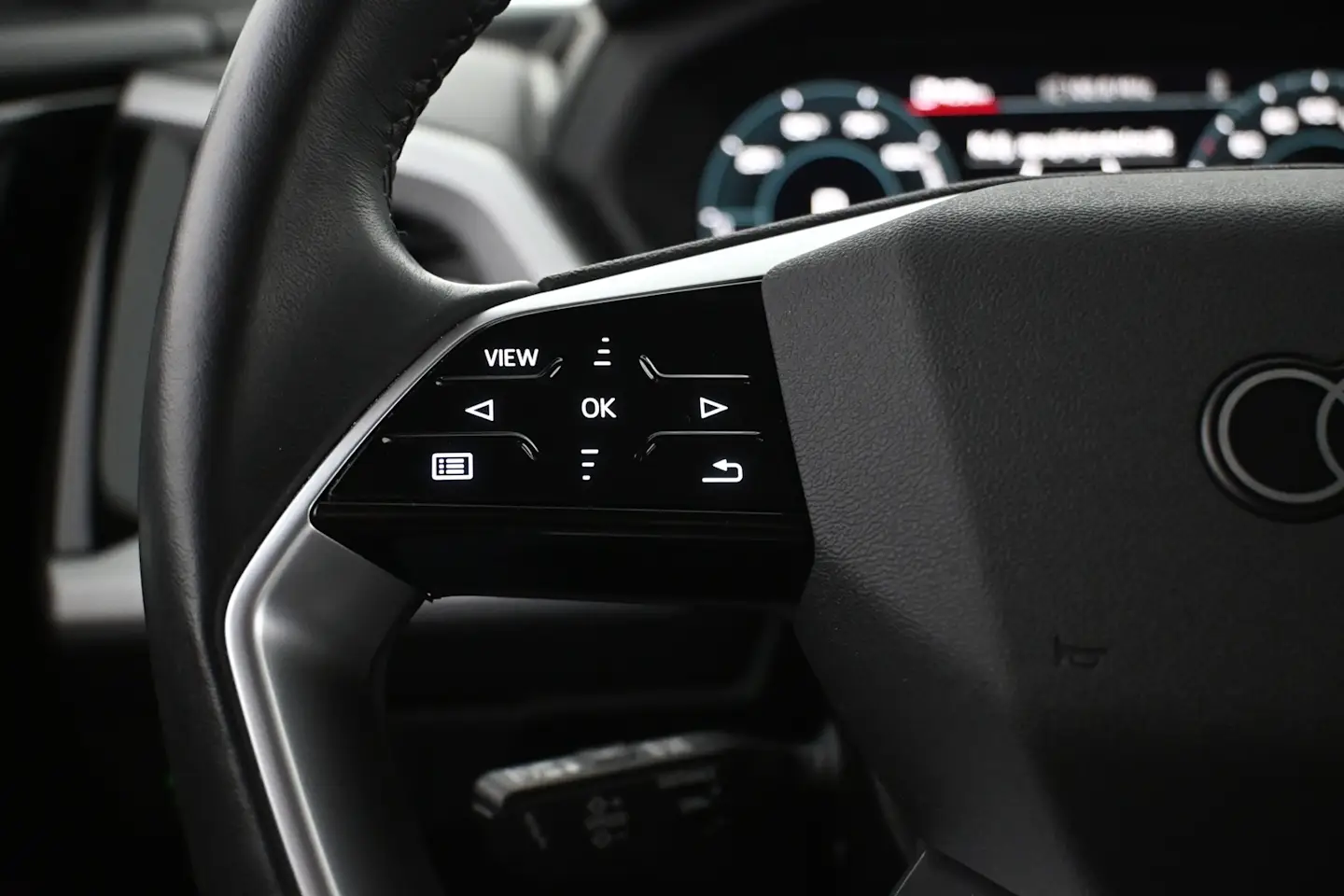 Car Image - 52mzvrLXRszOWDxzPzu0UY