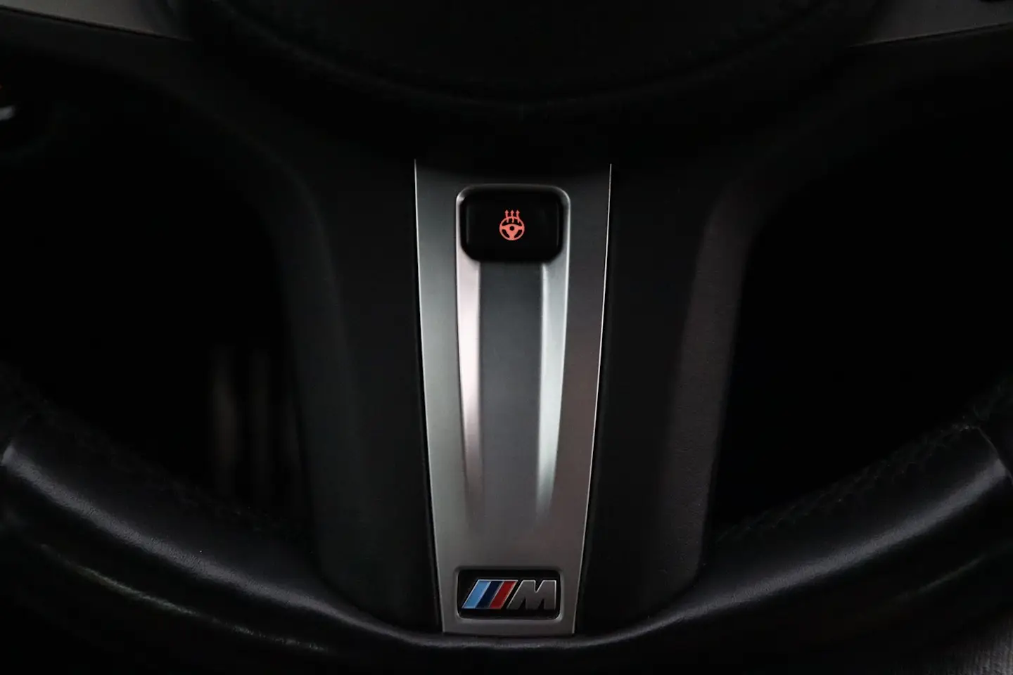 Car Image - 4LO6YIWdJpUPe1jzOrPihC