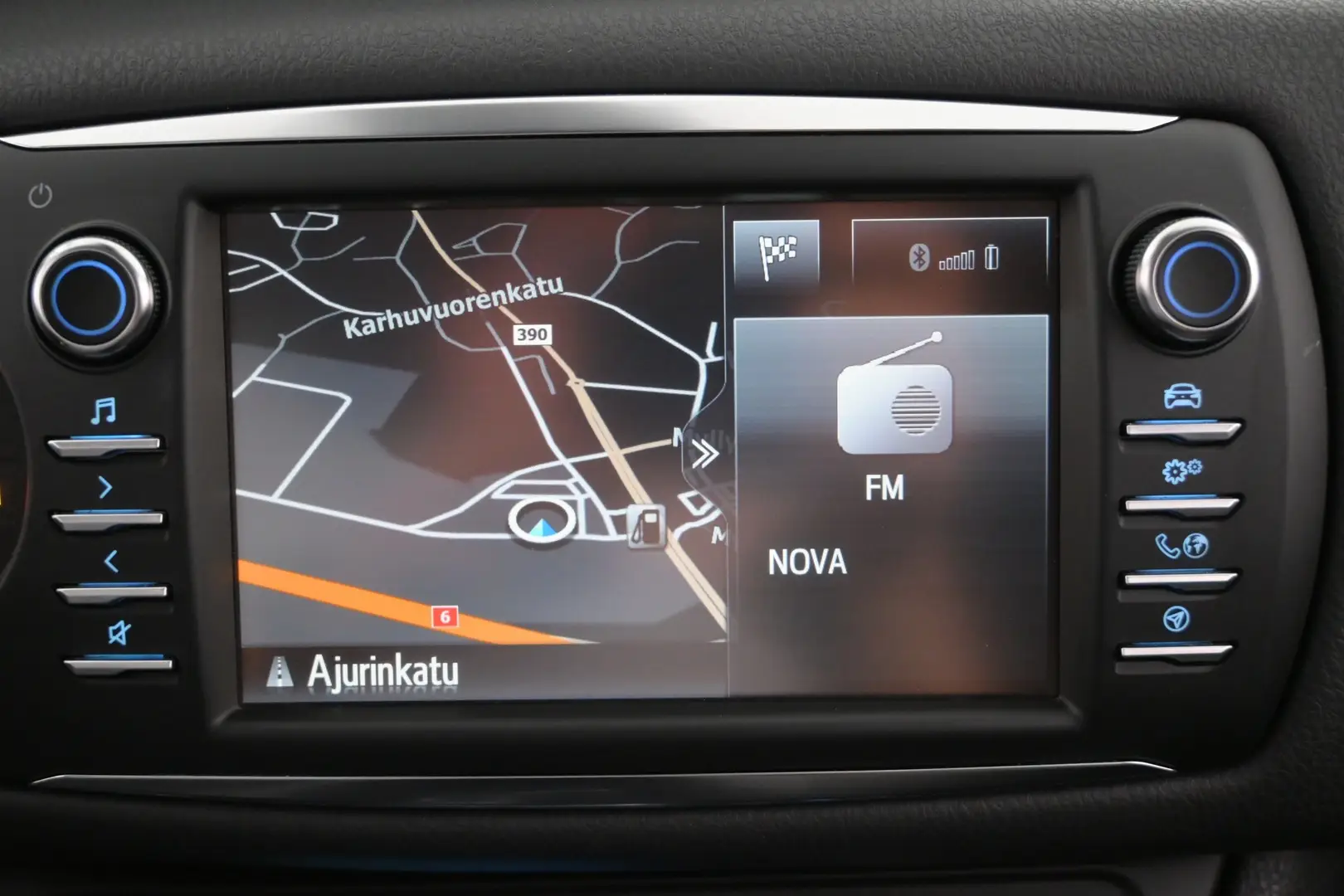 Car Image - 6MUoo0UofYC7e4LaxioKNa