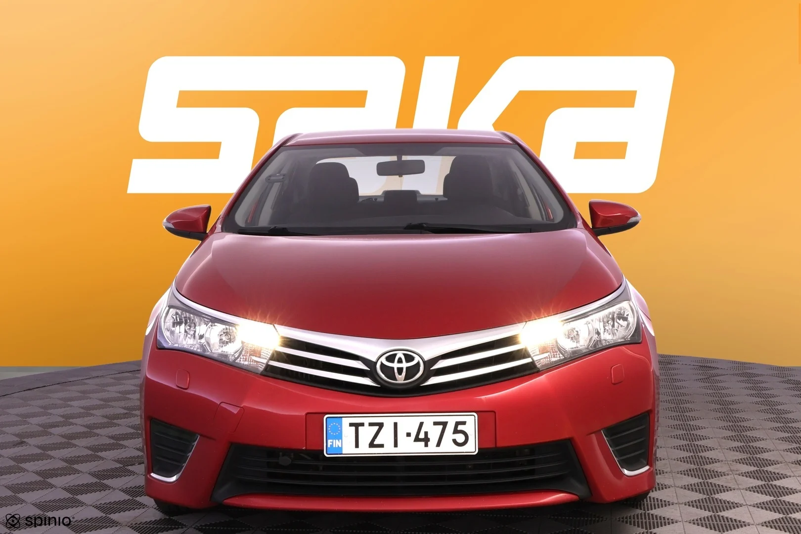 Car Image - 352tLa0KM1xLzKS5JYaJaX