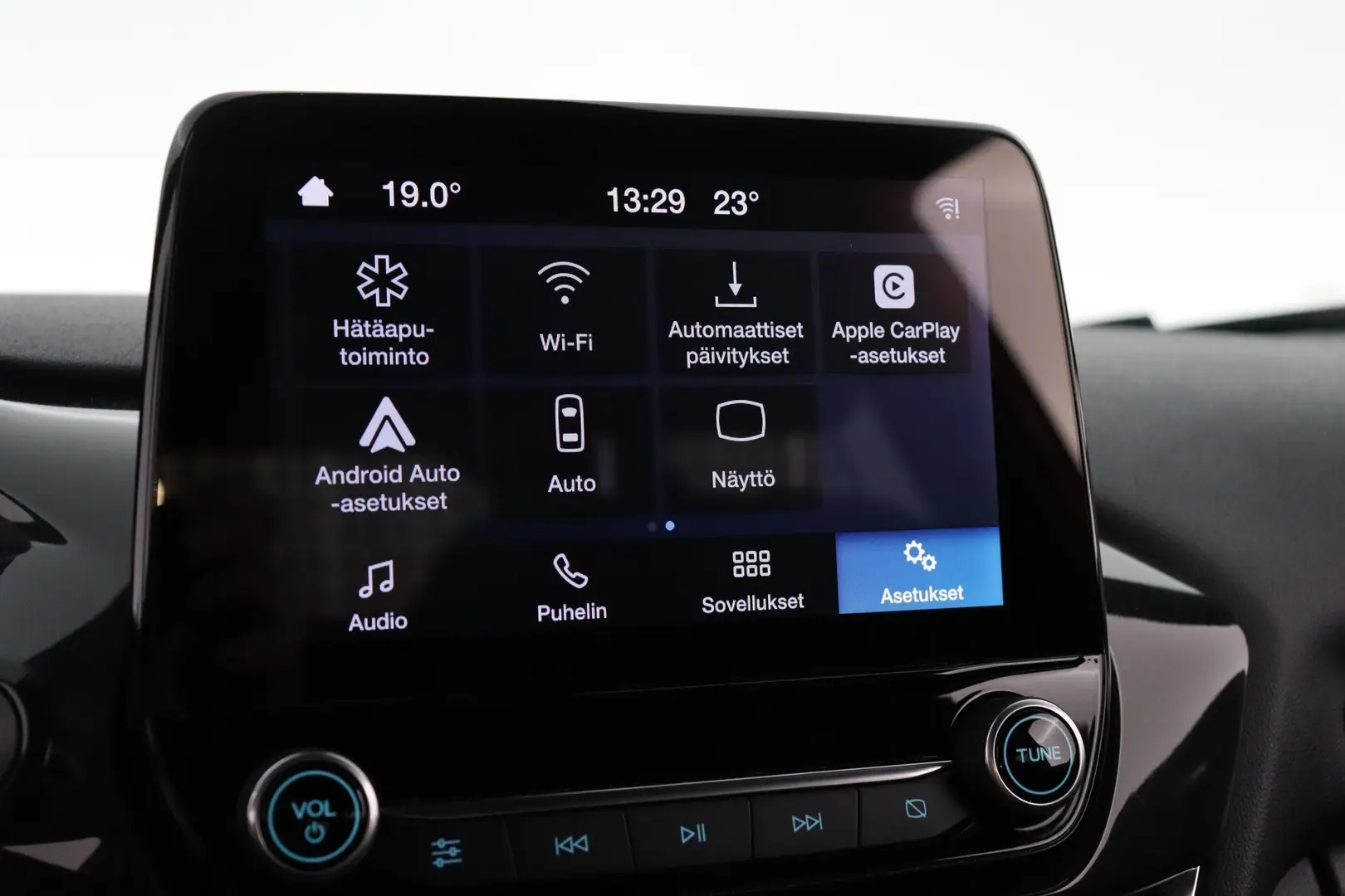 Car Image - Wpb0TD8AIsgiSDREiR2vm