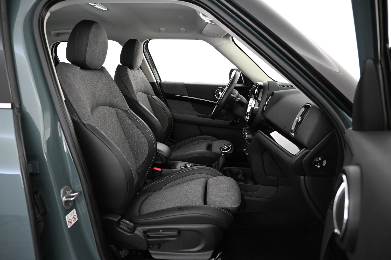 Car Image - 3rfcmkGhPt7bEudOrND2G8