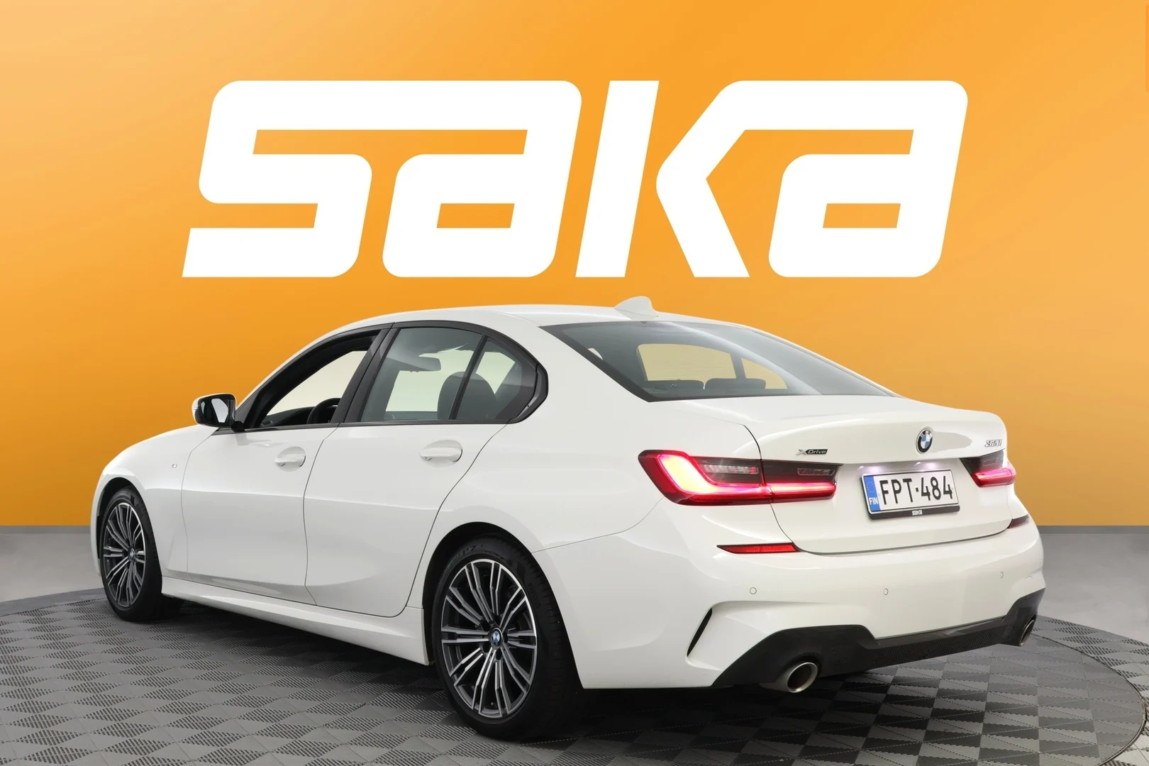 Car Image - 4OEhOY3Cnakf1fv81yEApW