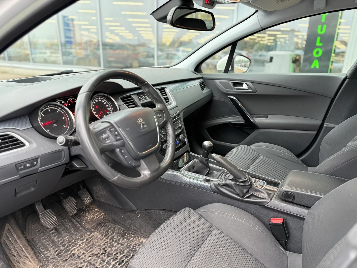 Car Image - 2rutqAn32AlBPOEljUgGSe