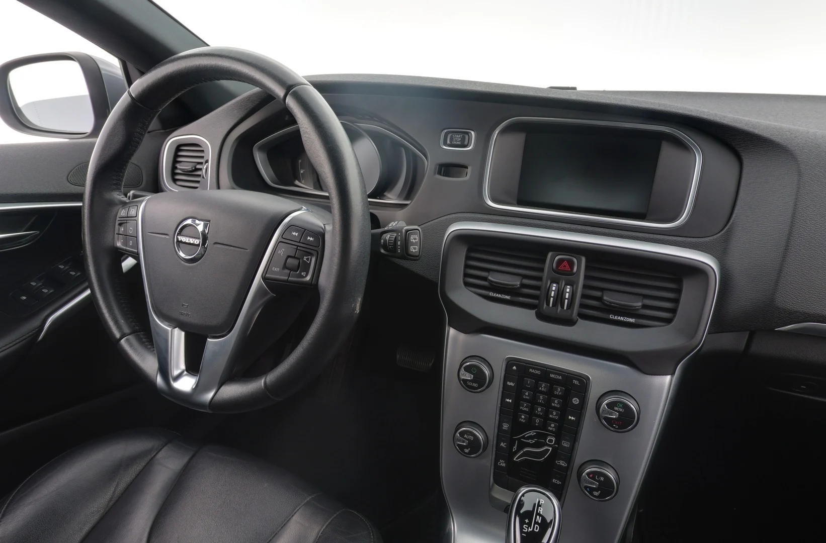 Car Image - 3QRIzCRTL1kW64cgPsKop0