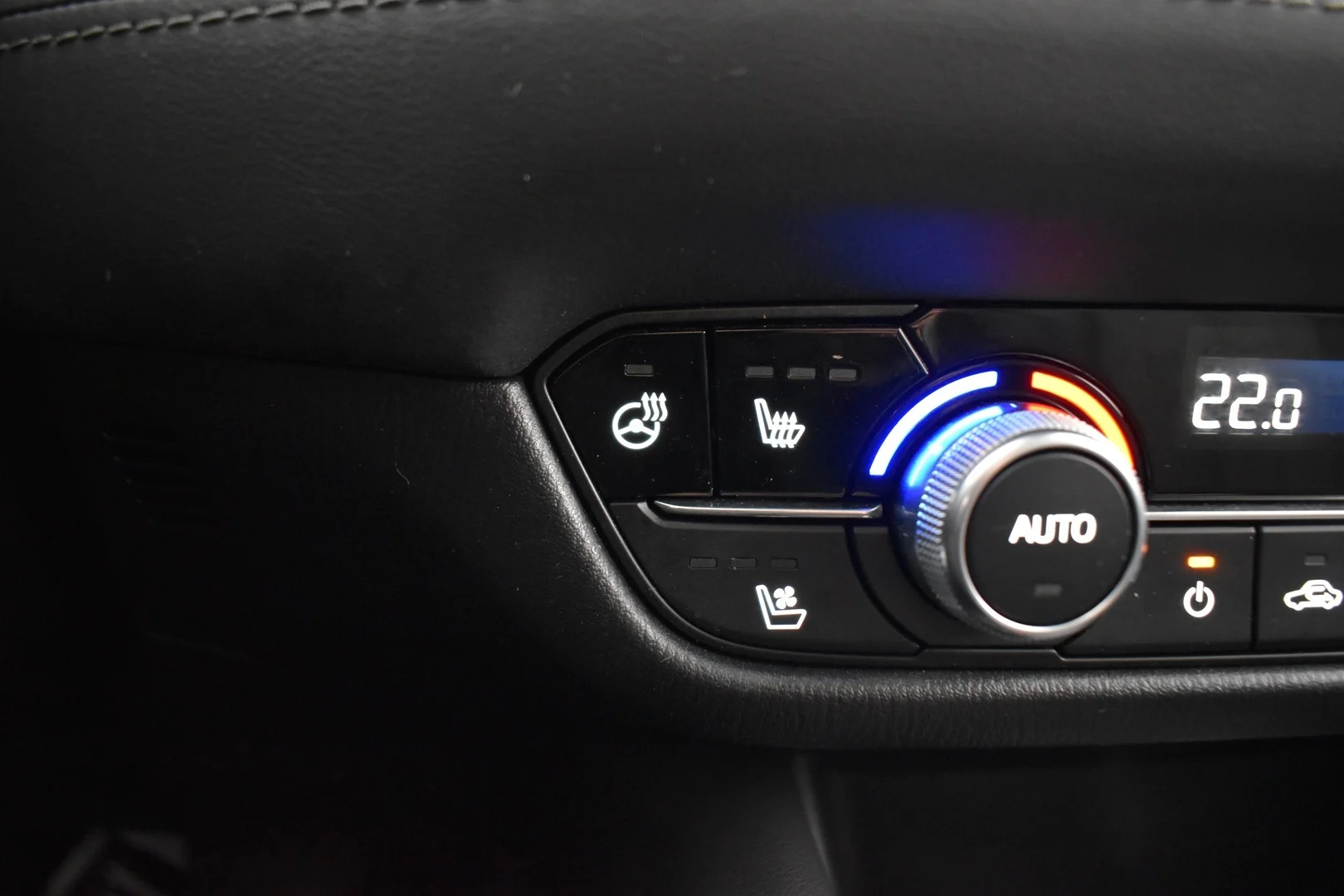 Car Image - 7tyFHXKC4OcuDqEptHi0Z7