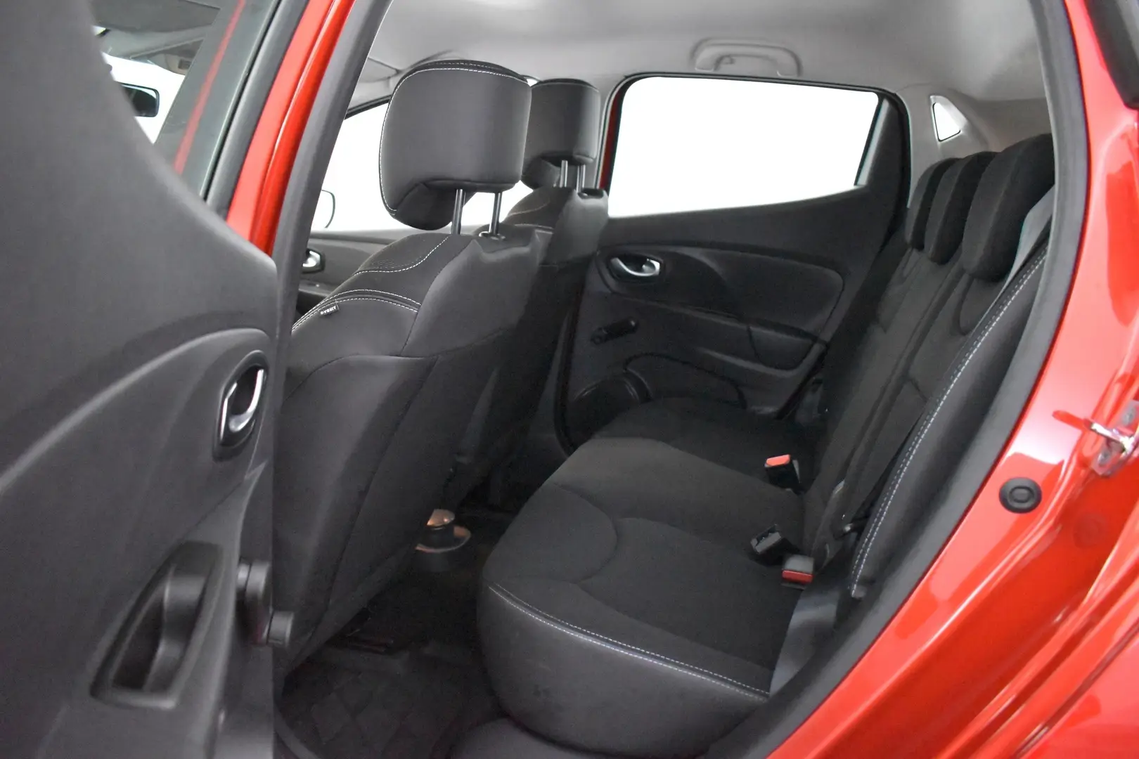 Car Image - 8wXdKp4mh7c3KjViaOBGV