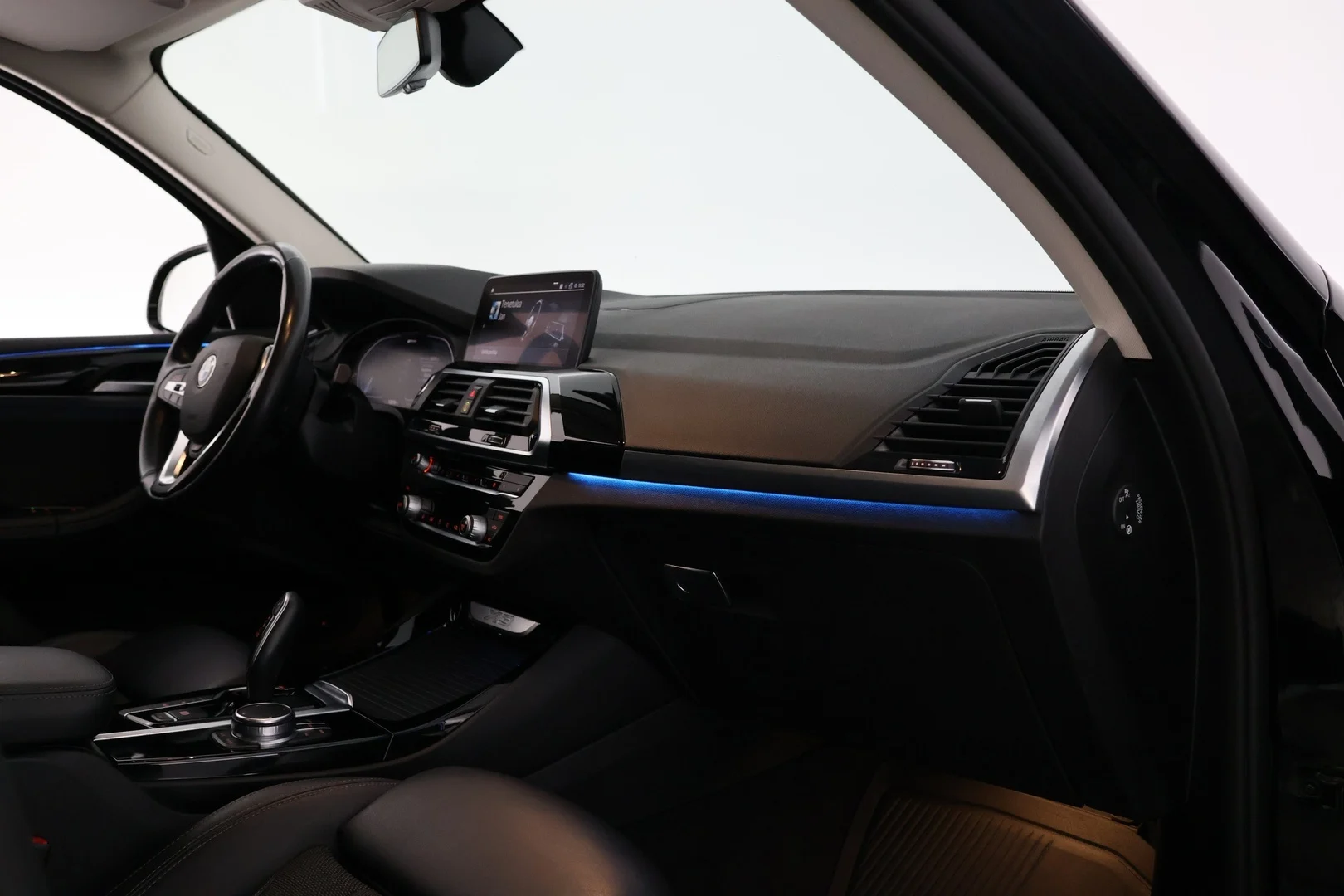 Car Image - 6ClhhiKyyt78wAhUwXjOx6
