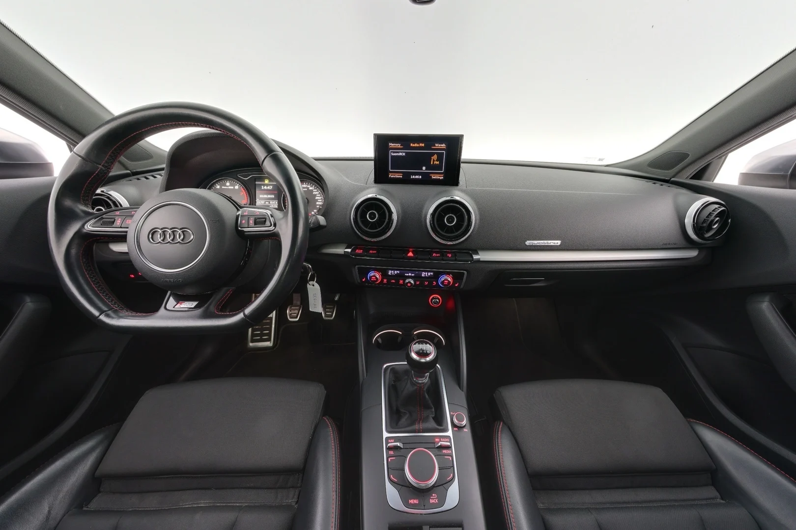 Car Image - 0DXtCc4vA5LU8N851pmfp