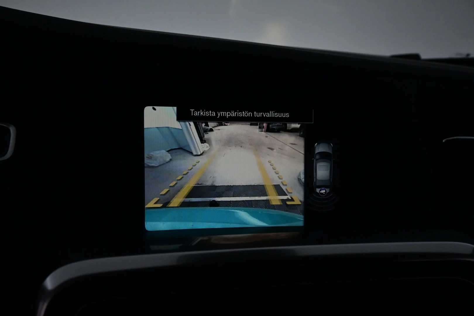 Car Image - 1FXBA6komp0abiQGJRGC3i