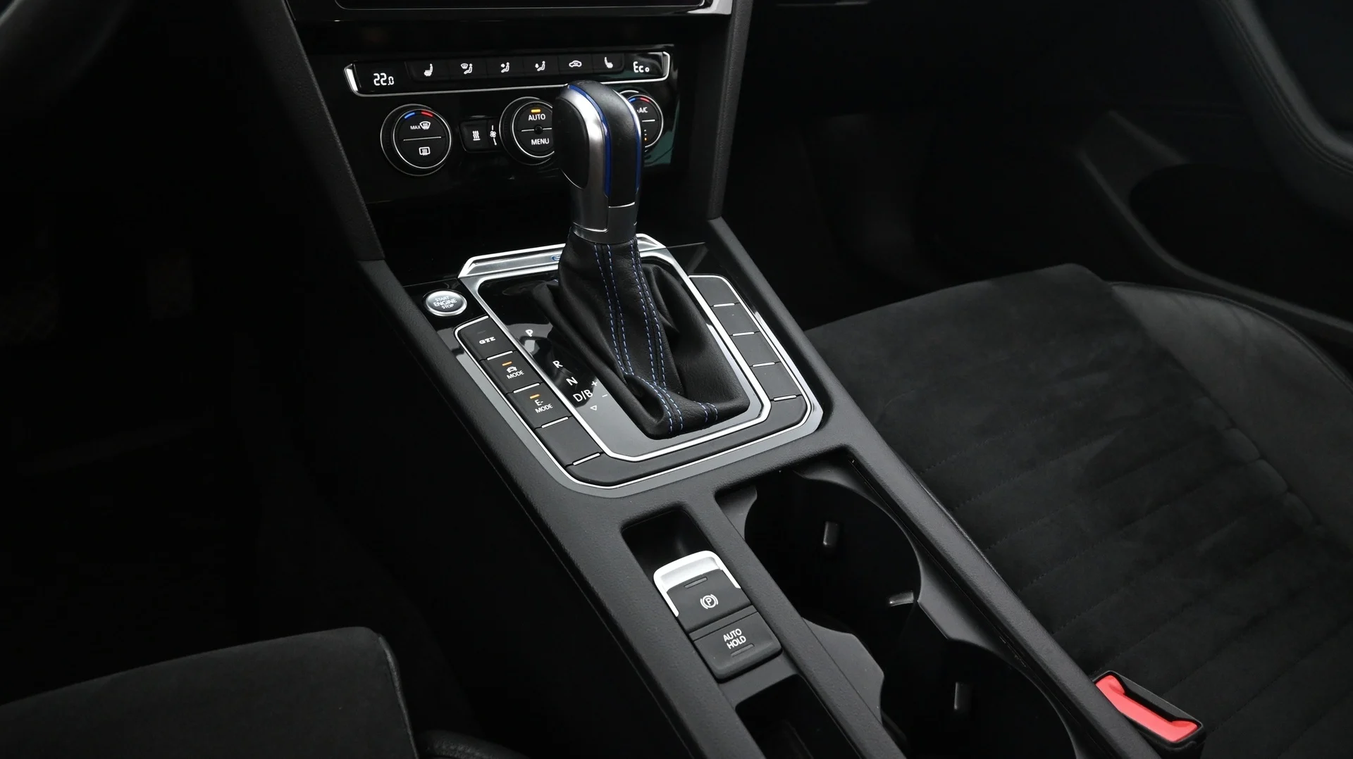 Car Image - 4B0pV65pFpob43ahMQOU9y
