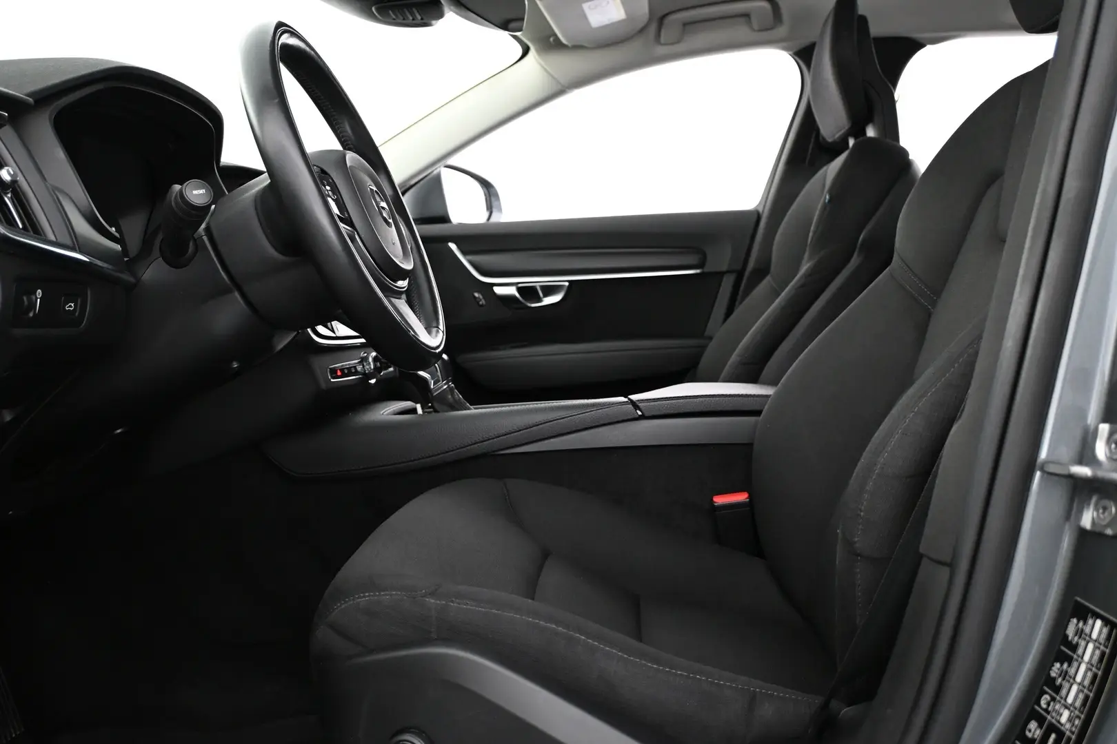 Car Image - 61JYY5xDEjAoEyxqQTkRHL