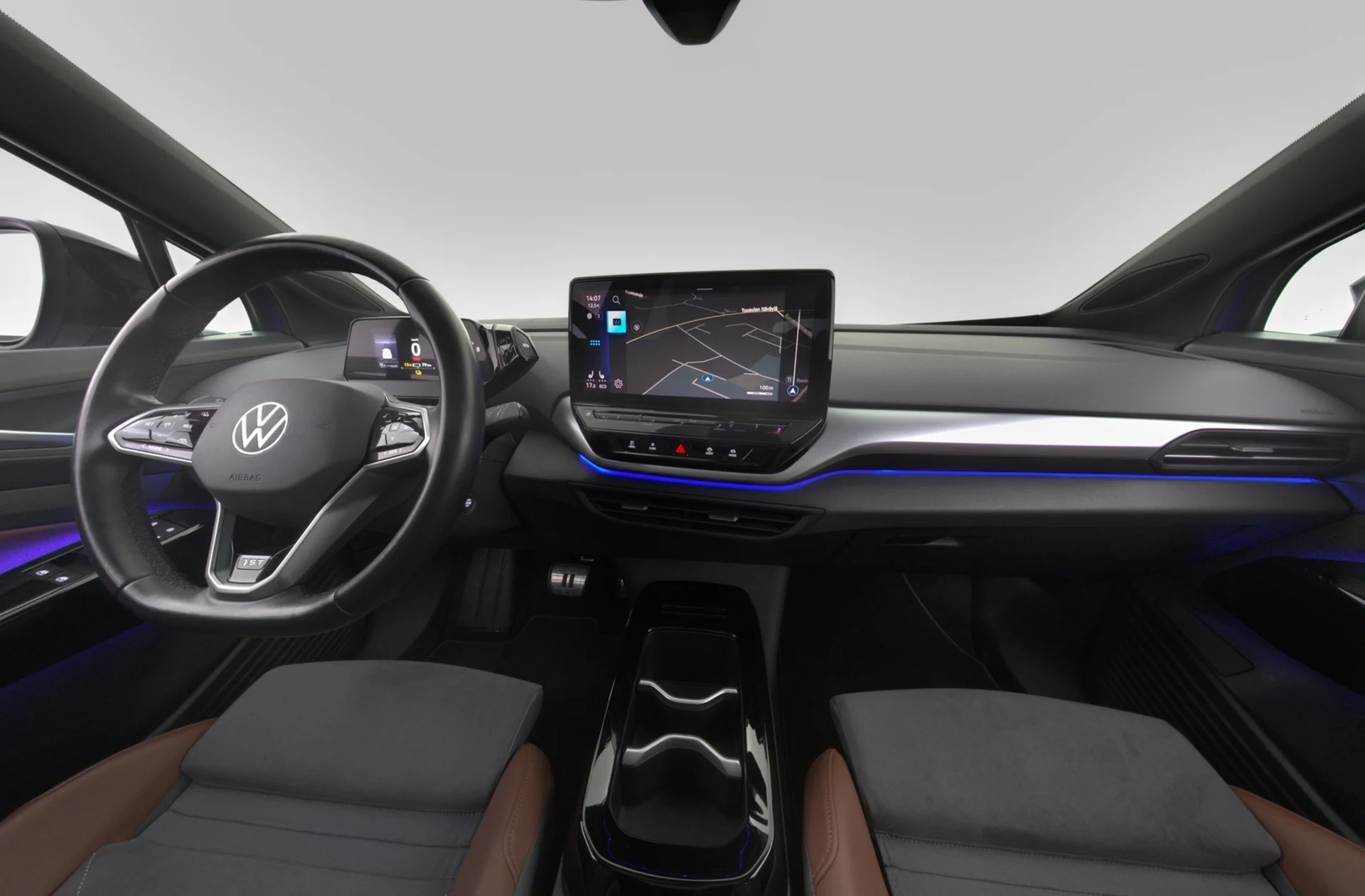 Car Image - 44DVZDUFhNUfRM1o81UsJx