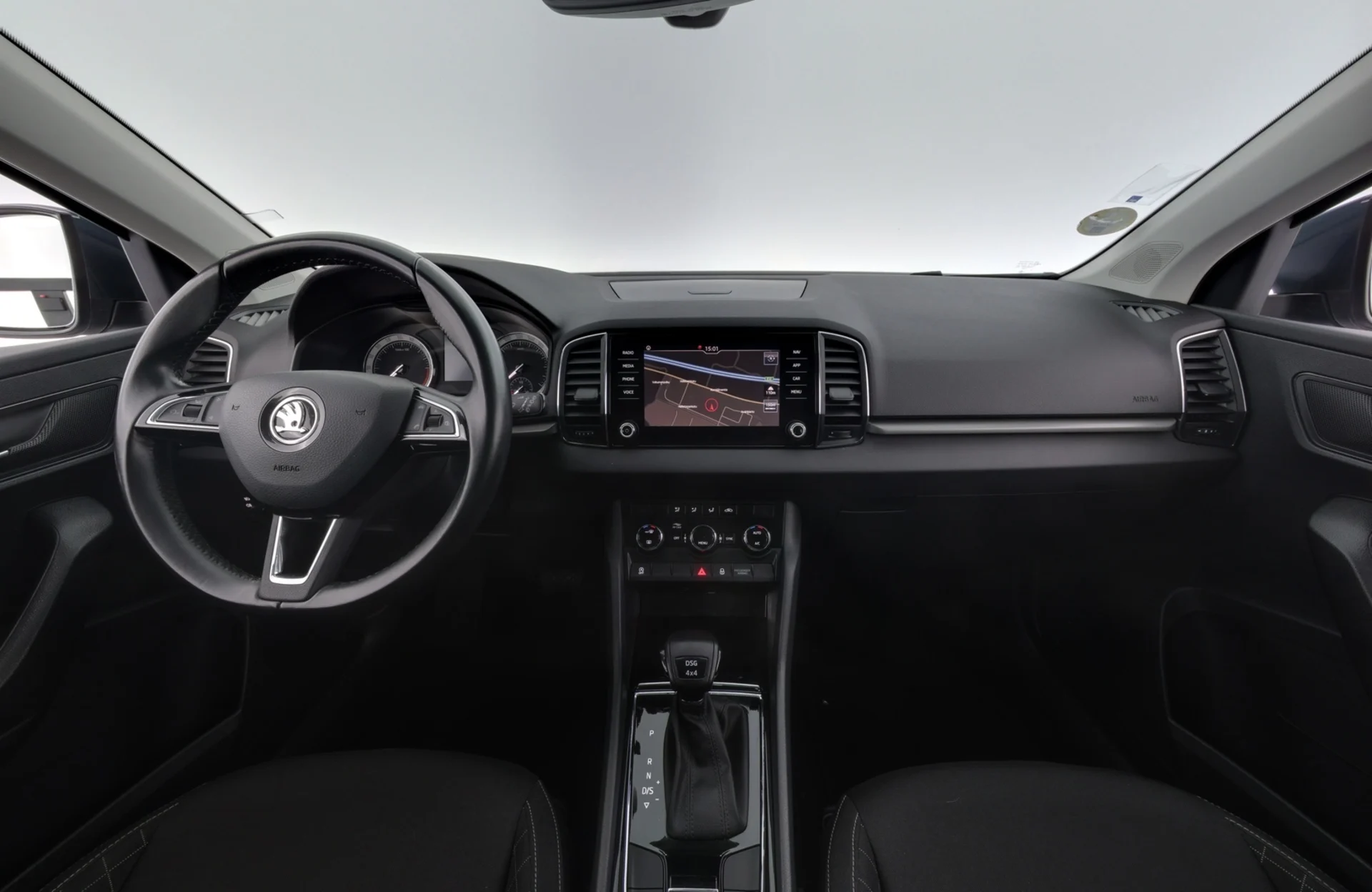 Car Image - 27ApwB9vBT6s1x1Sry2OyV