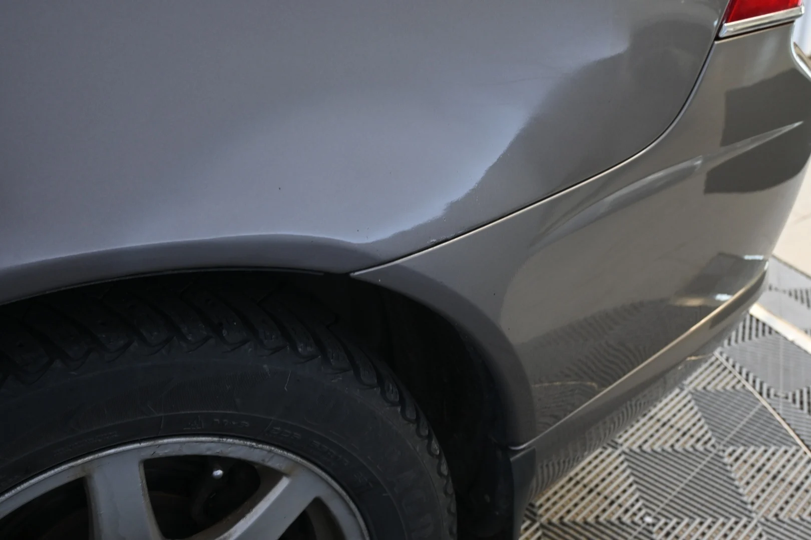 Car Image - 1rOwqa2AzNB3hVsFUSuEKh