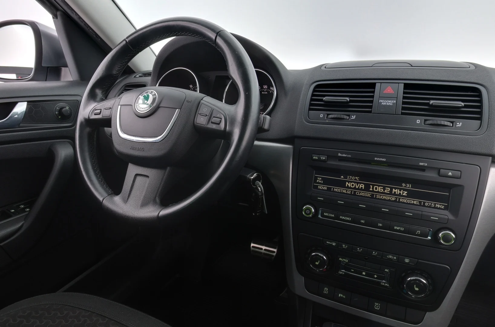 Car Image - 4R3h9hmYzpzQktl6YzLNZ7