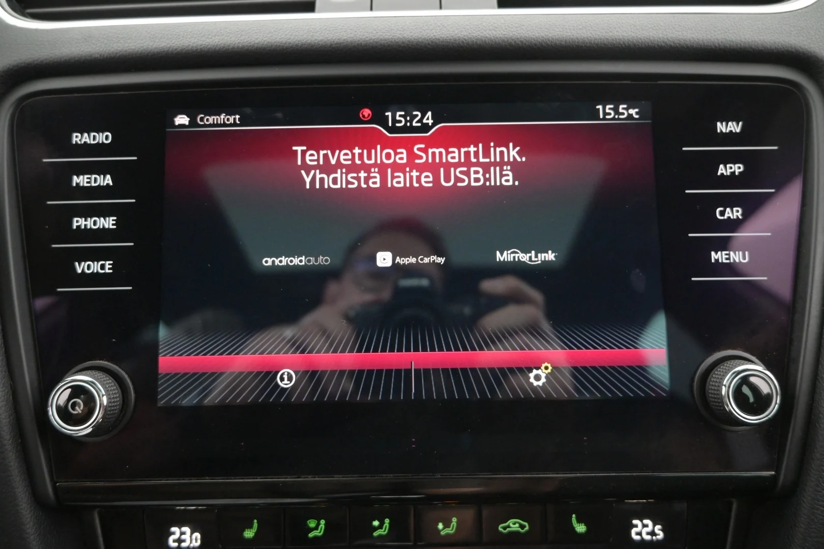 Car Image - 64V3zn5lWc1QItdJFCDJkl