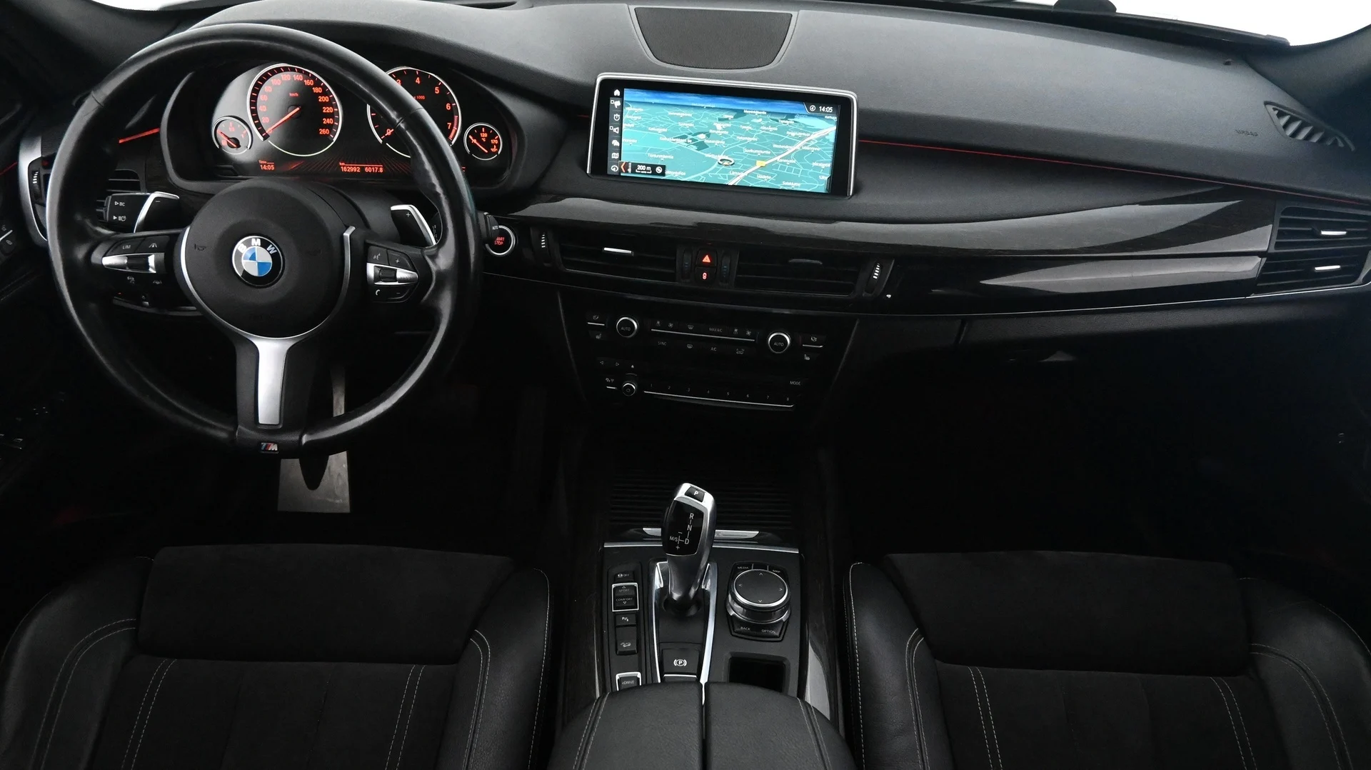 Car Image - 5b0qaLub7pwVMZwWwijONg