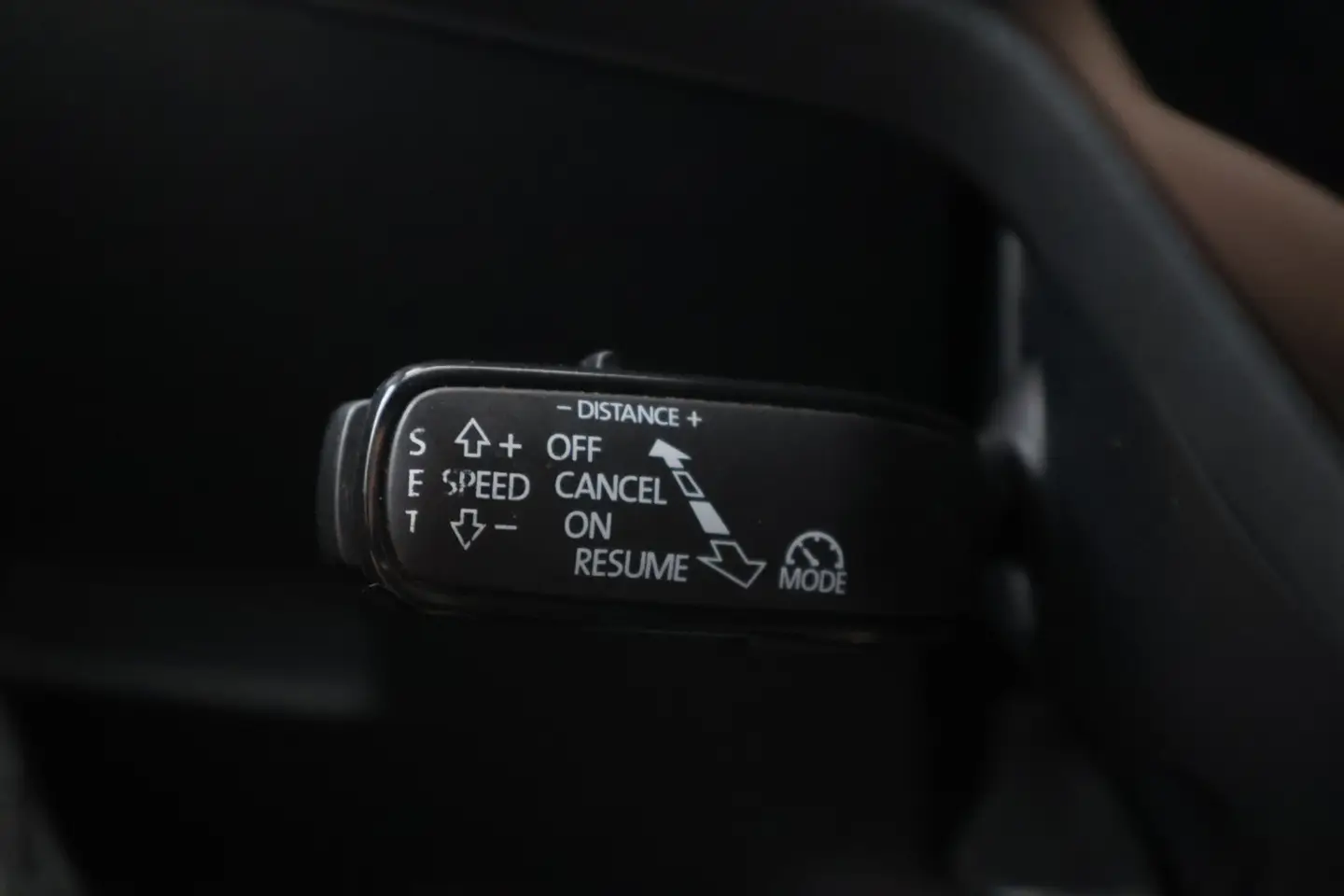 Car Image - 4VVKlp7bSOTqIcOg9SR6VU