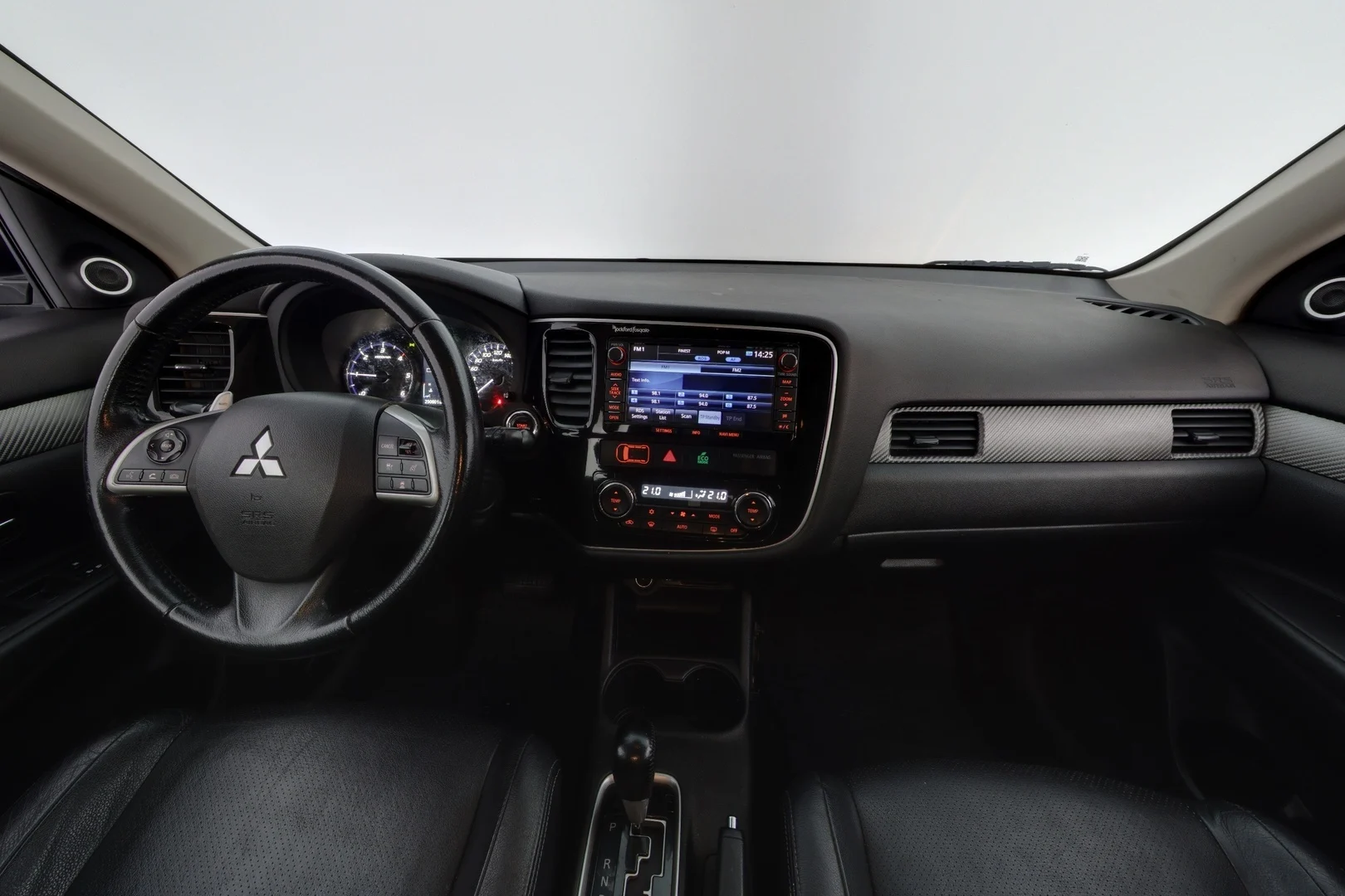 Car Image - 2qbqBSJeyPTUnI1bN6yIca