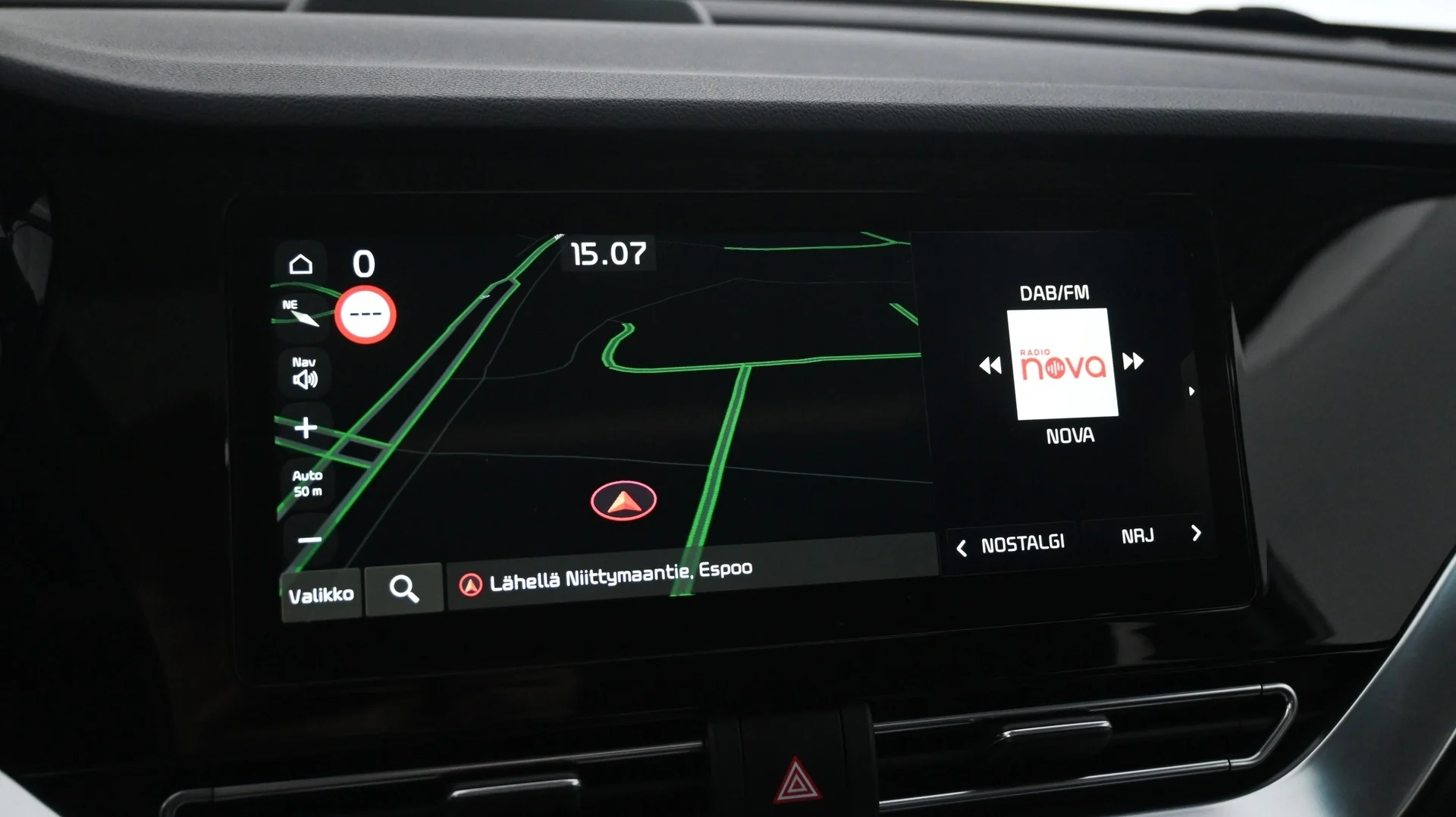 Car Image - 6vR9Ib1txQ9hbK3jlD8hbV