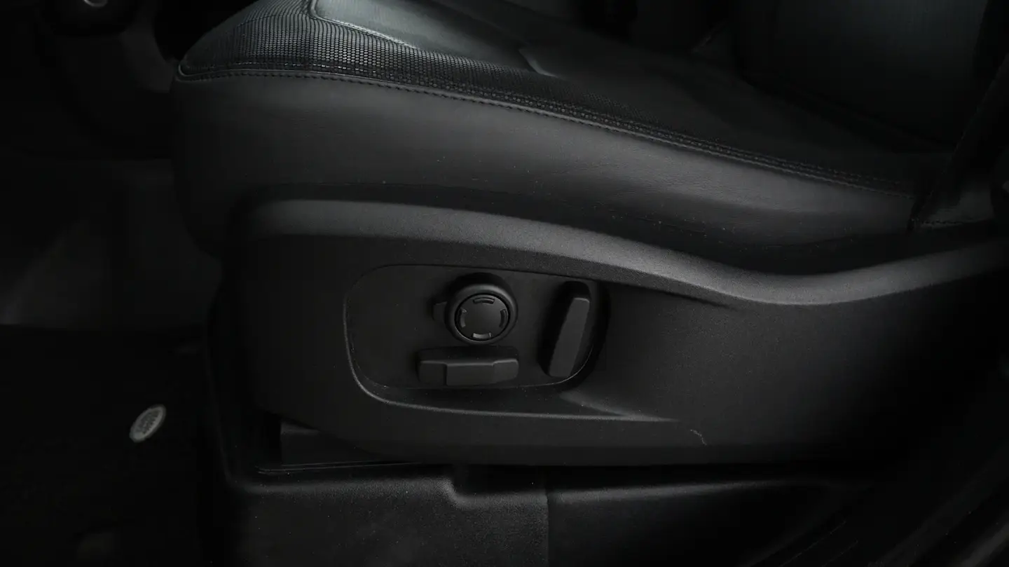 Car Image - 1wAG5eee1C72S1CUgEaEZk