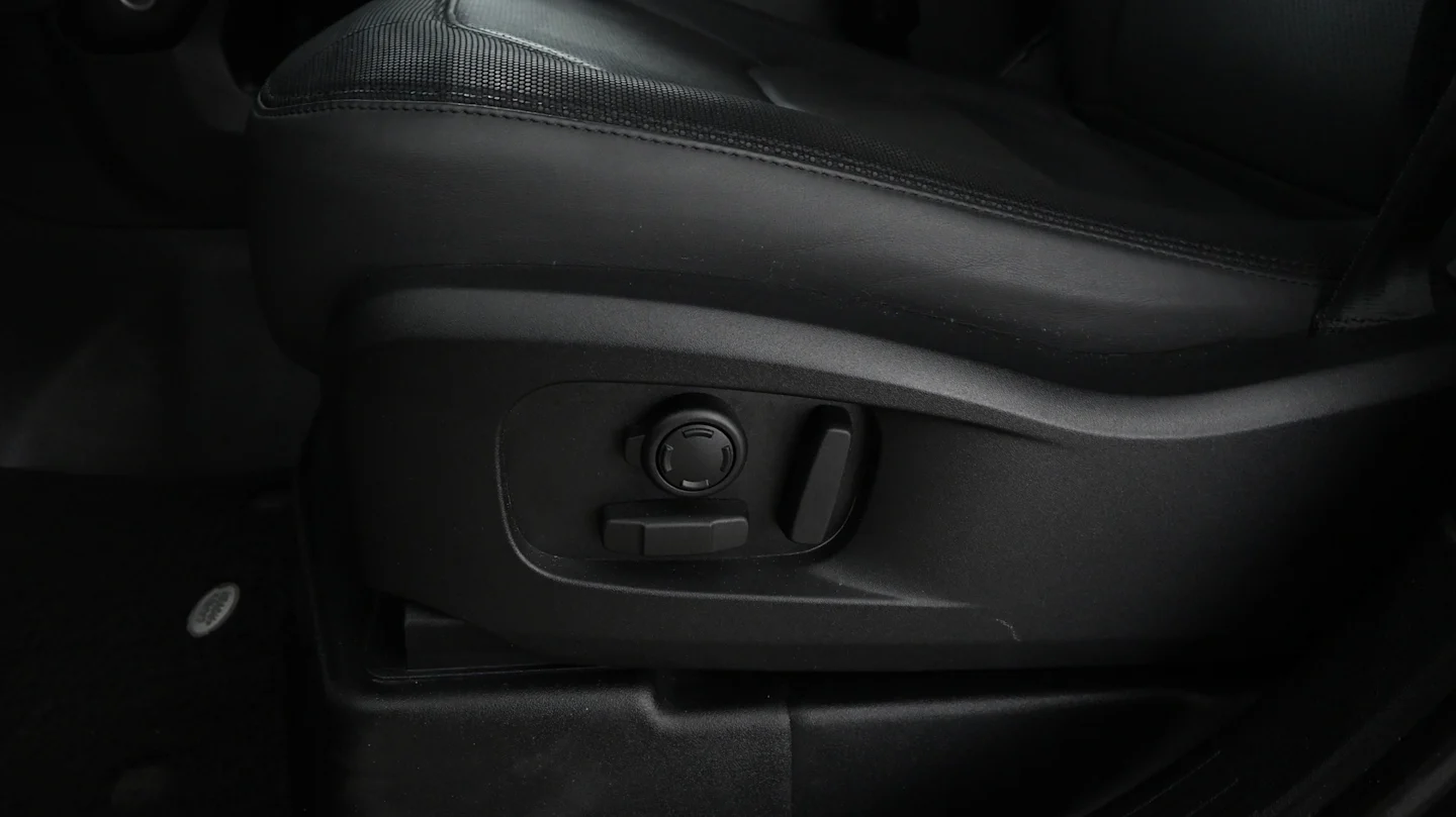 Car Image - 1wAG5eee1C72S1CUgEaEZk