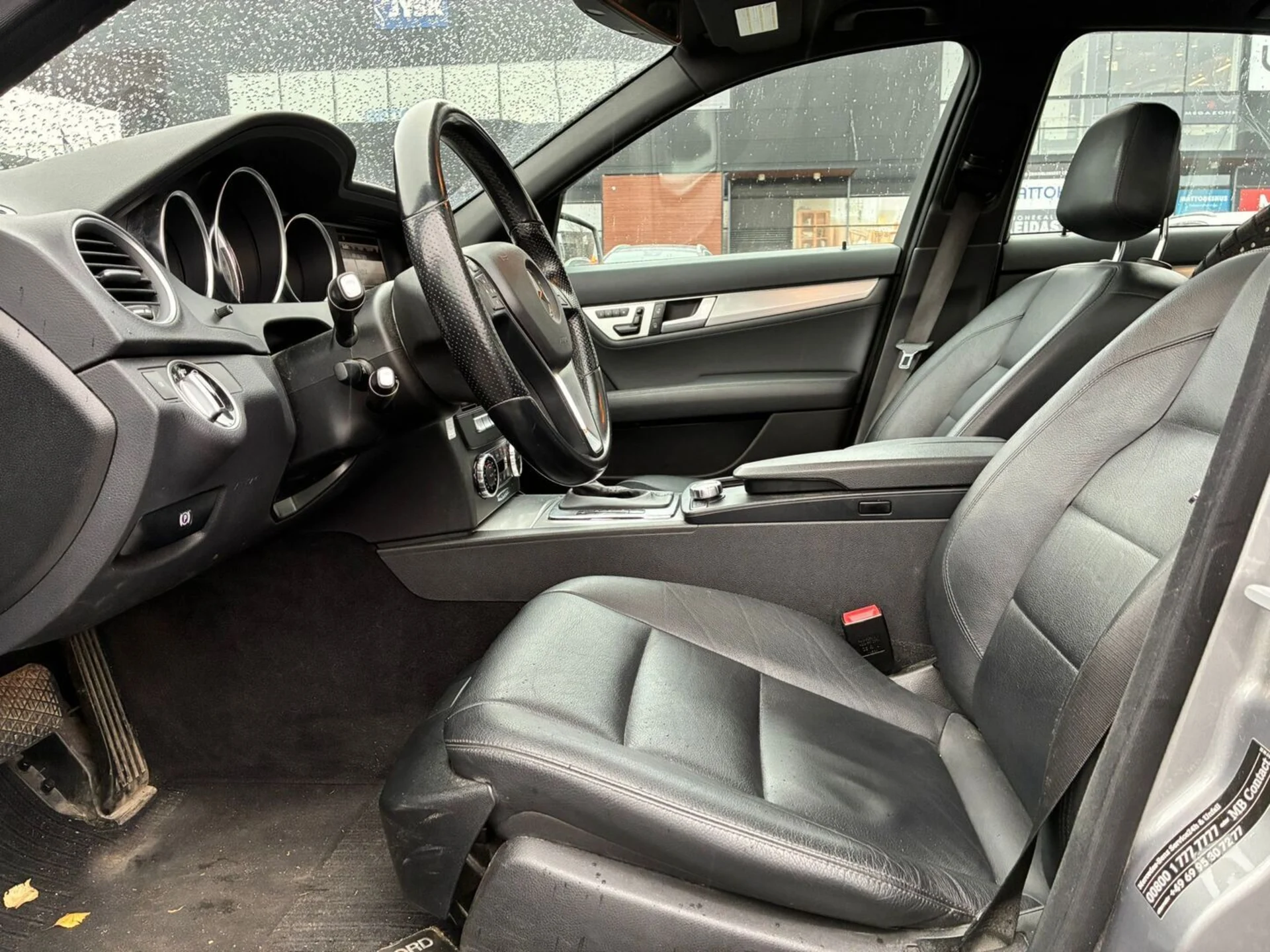 Car Image - 6HyFWTg98XYFSxuJQorKO4