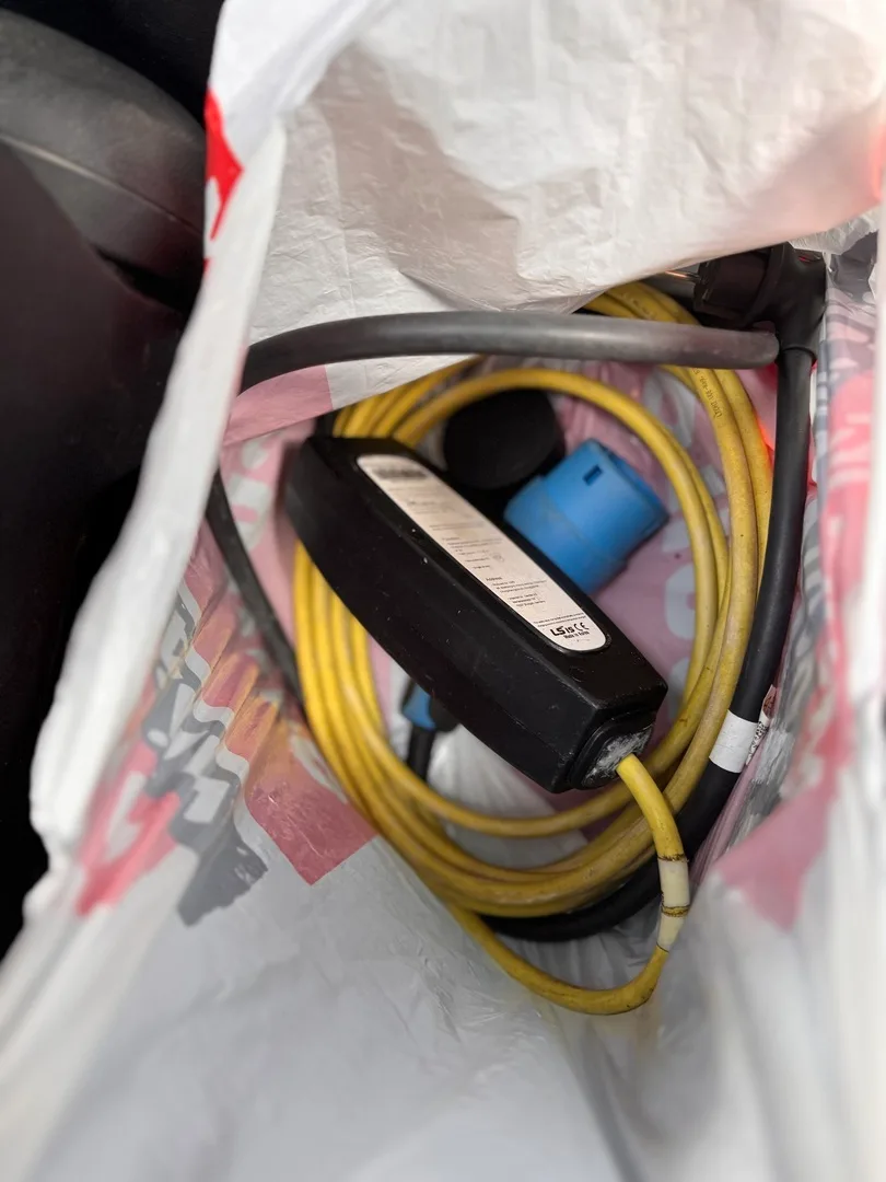 Car Image - 73pHBiAlSGF8ibsGf63ayi