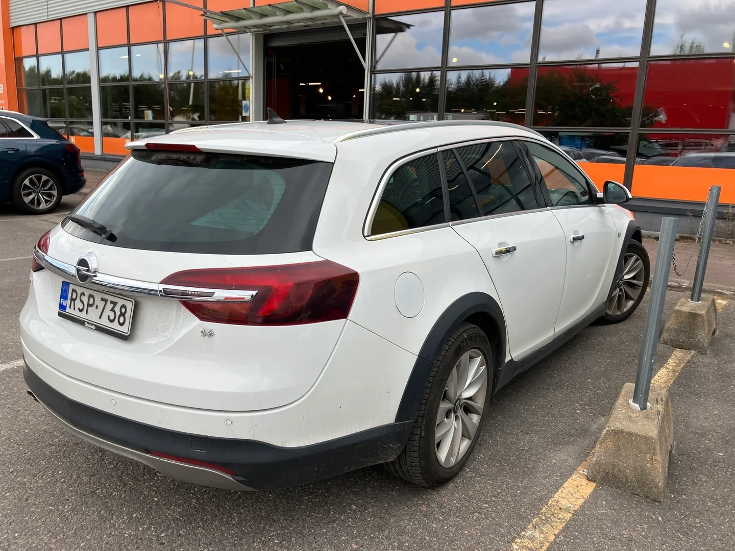 Car Image - 5h2buWCVwnh4uHrq3R7uIA