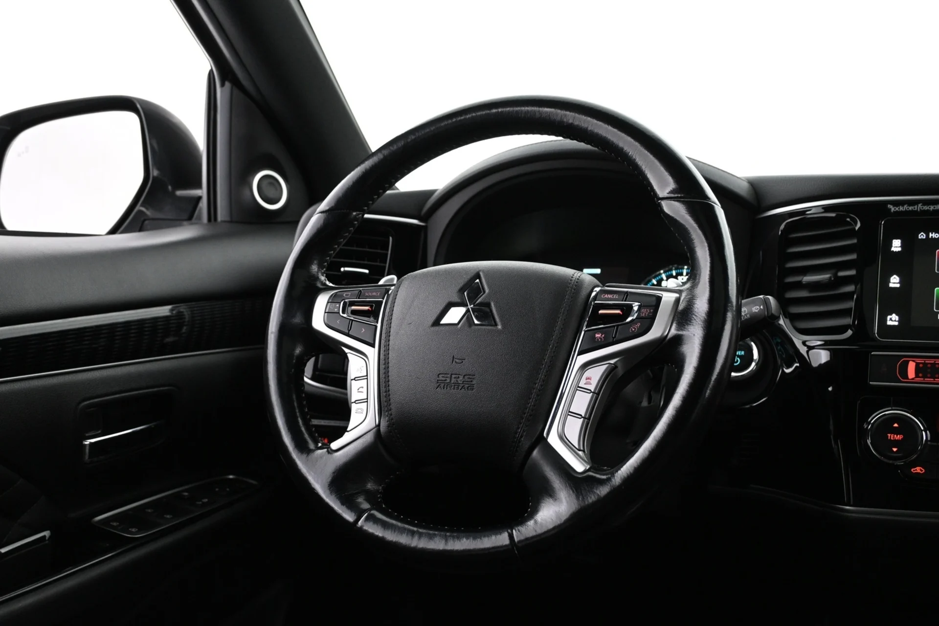 Car Image - 7HKvvT1TRC3IeInRk1IbCg